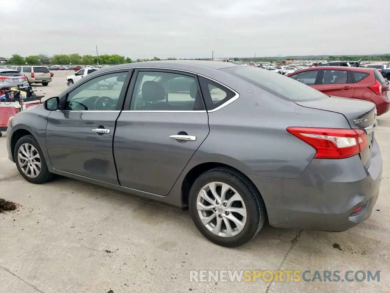 2 fotografías del automóvil dañado 3N1AB7AP9KL628375 NISSAN SENTRA 2019
