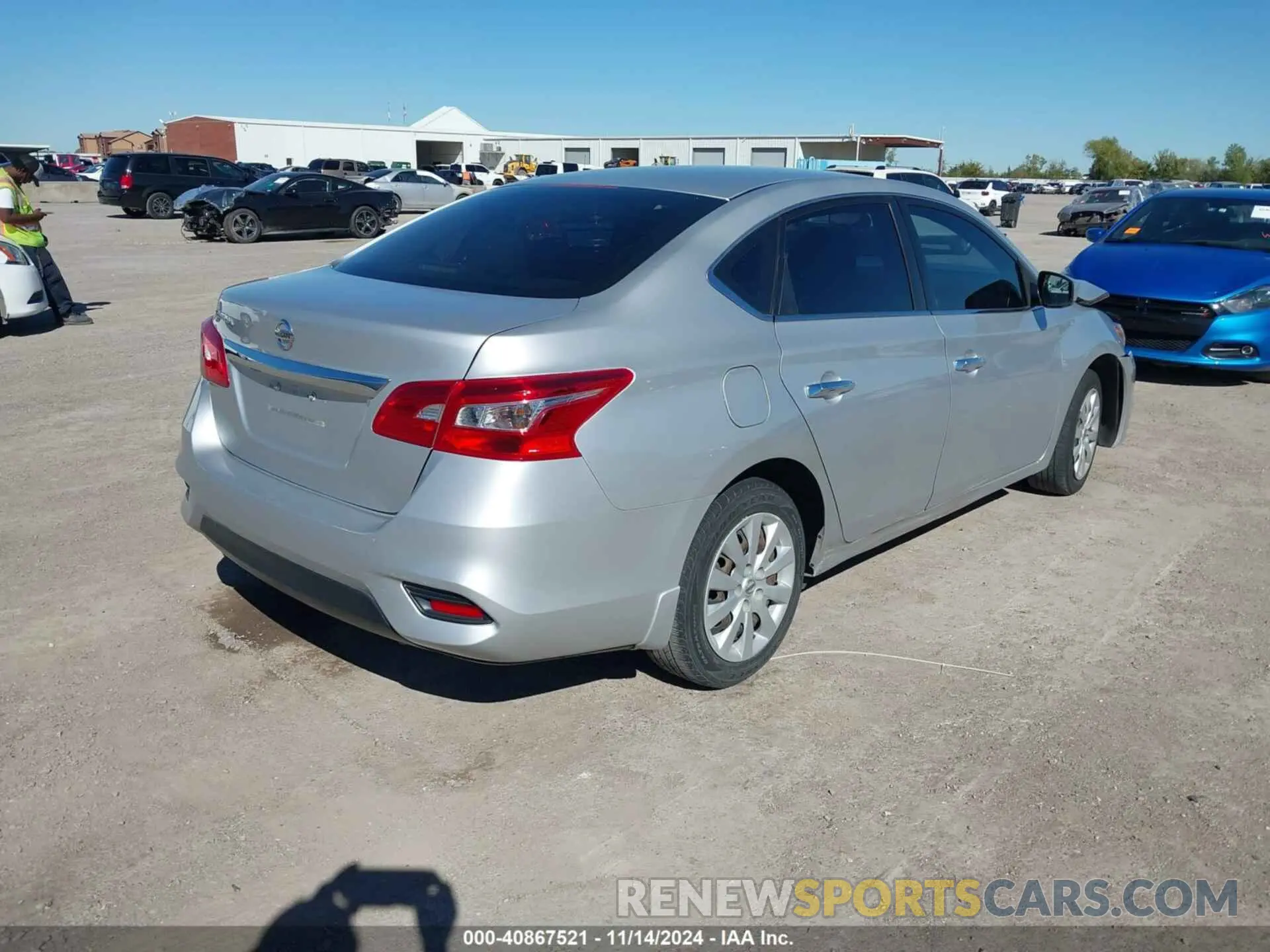 4 fotografías del automóvil dañado 3N1AB7AP9KY221451 NISSAN SENTRA 2019