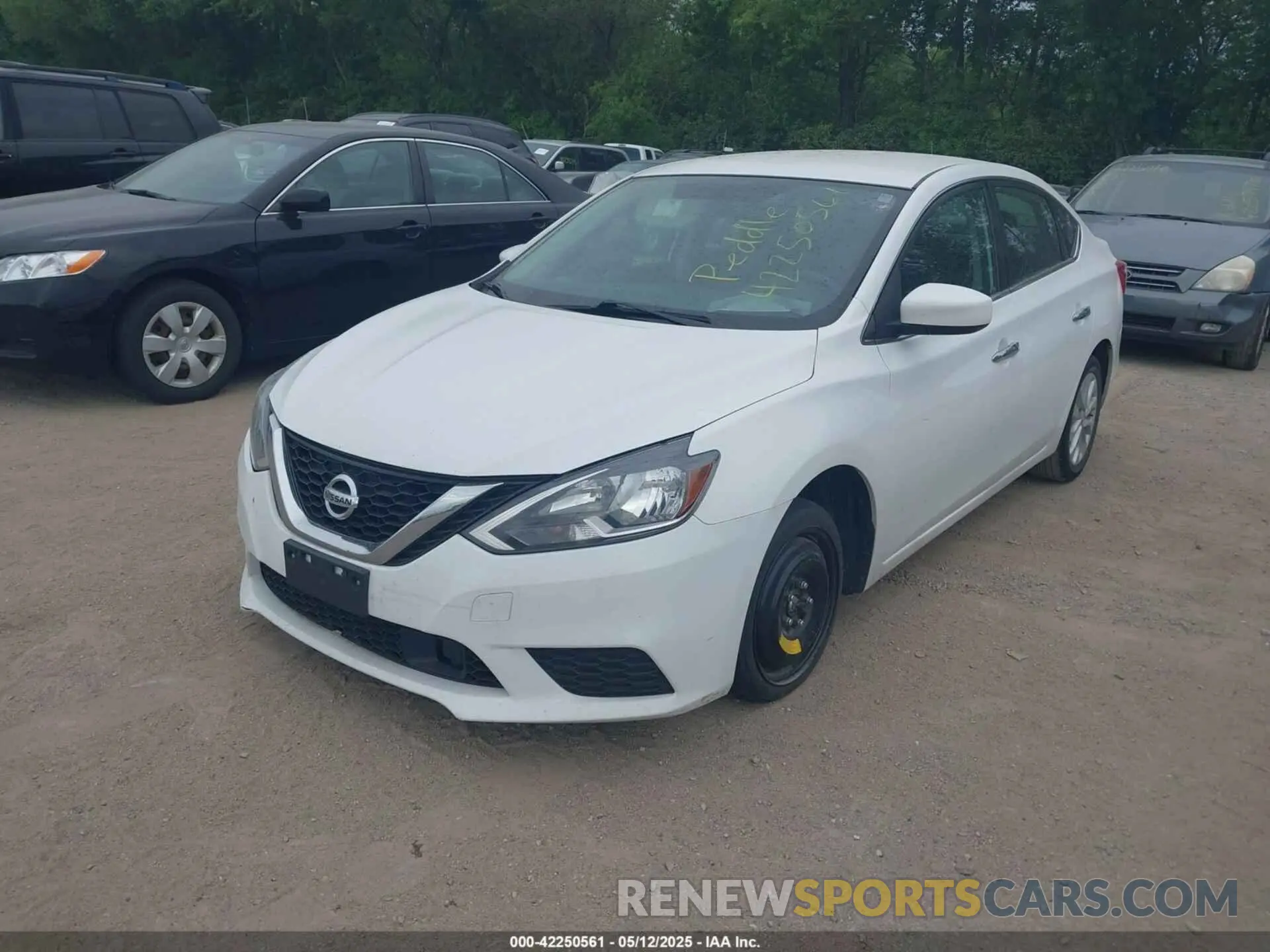 2 fotografías del automóvil dañado 3N1AB7AP9KY229727 NISSAN SENTRA 2019