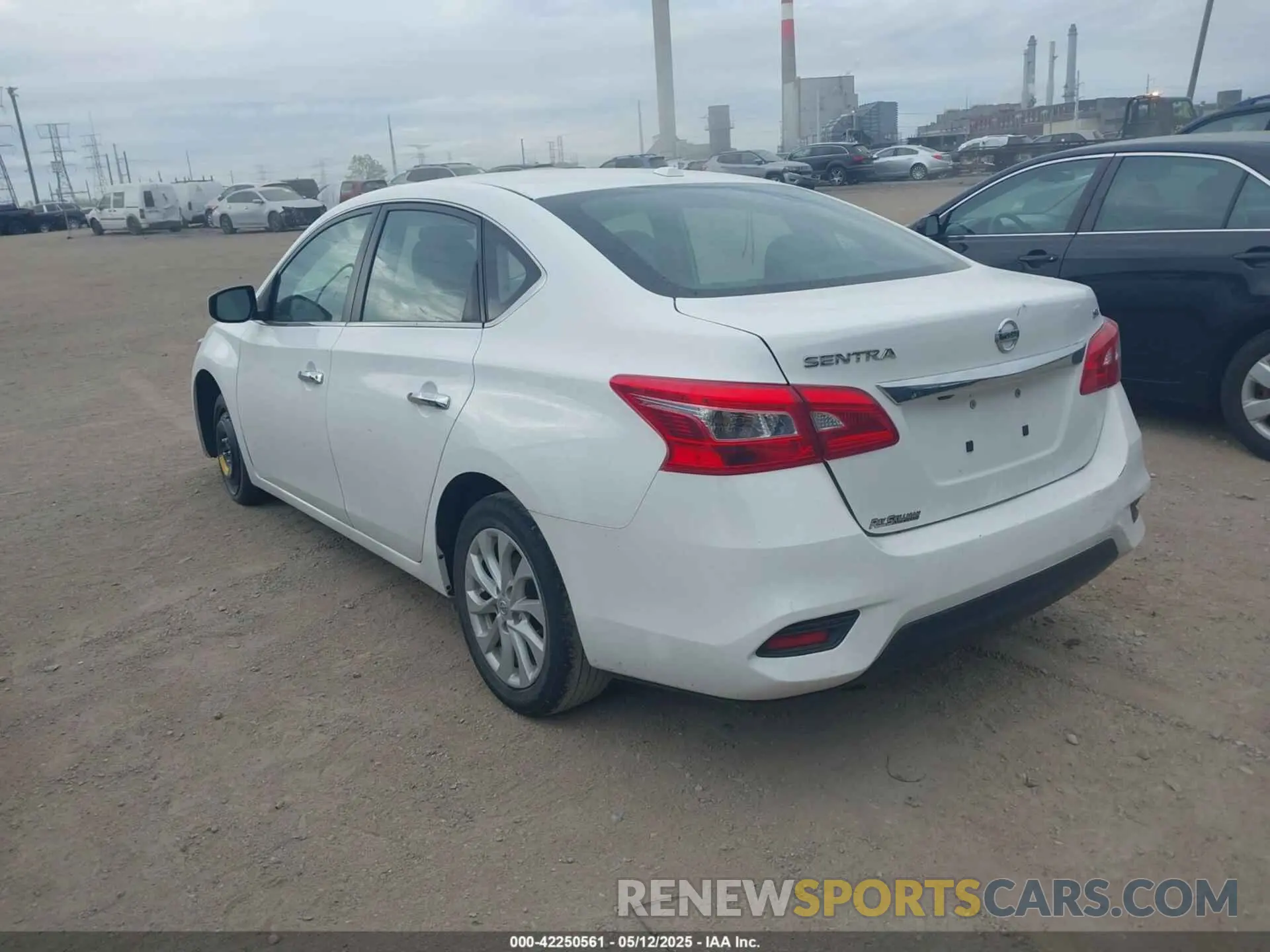 3 fotografías del automóvil dañado 3N1AB7AP9KY229727 NISSAN SENTRA 2019