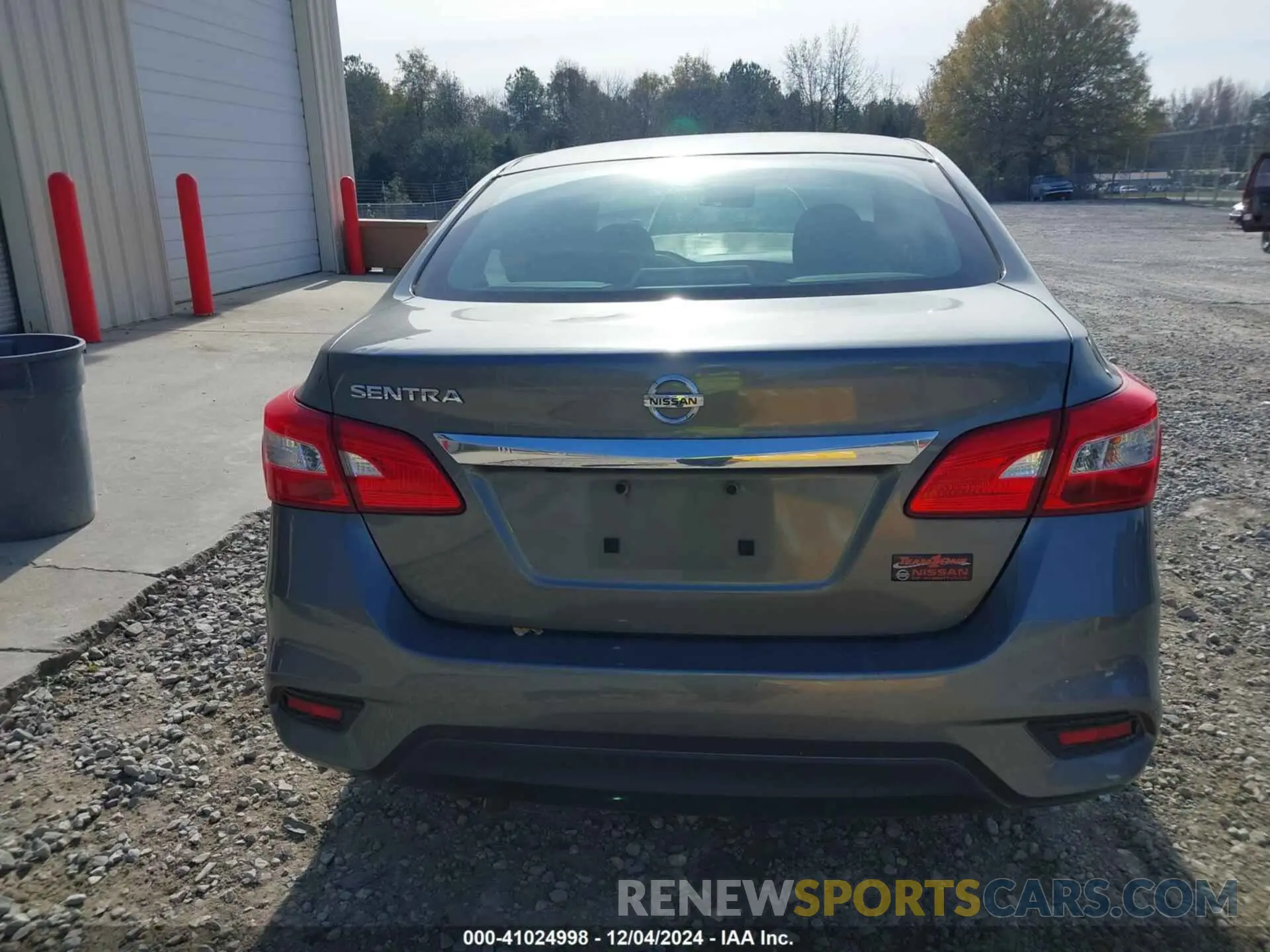 16 fotografías del automóvil dañado 3N1AB7AP9KY245961 NISSAN SENTRA 2019