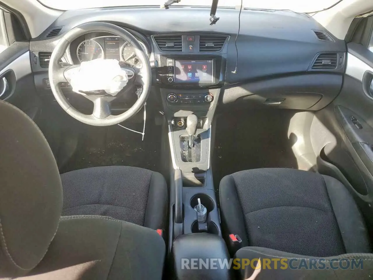 8 fotografías del automóvil dañado 3N1AB7AP9KY268589 NISSAN SENTRA 2019