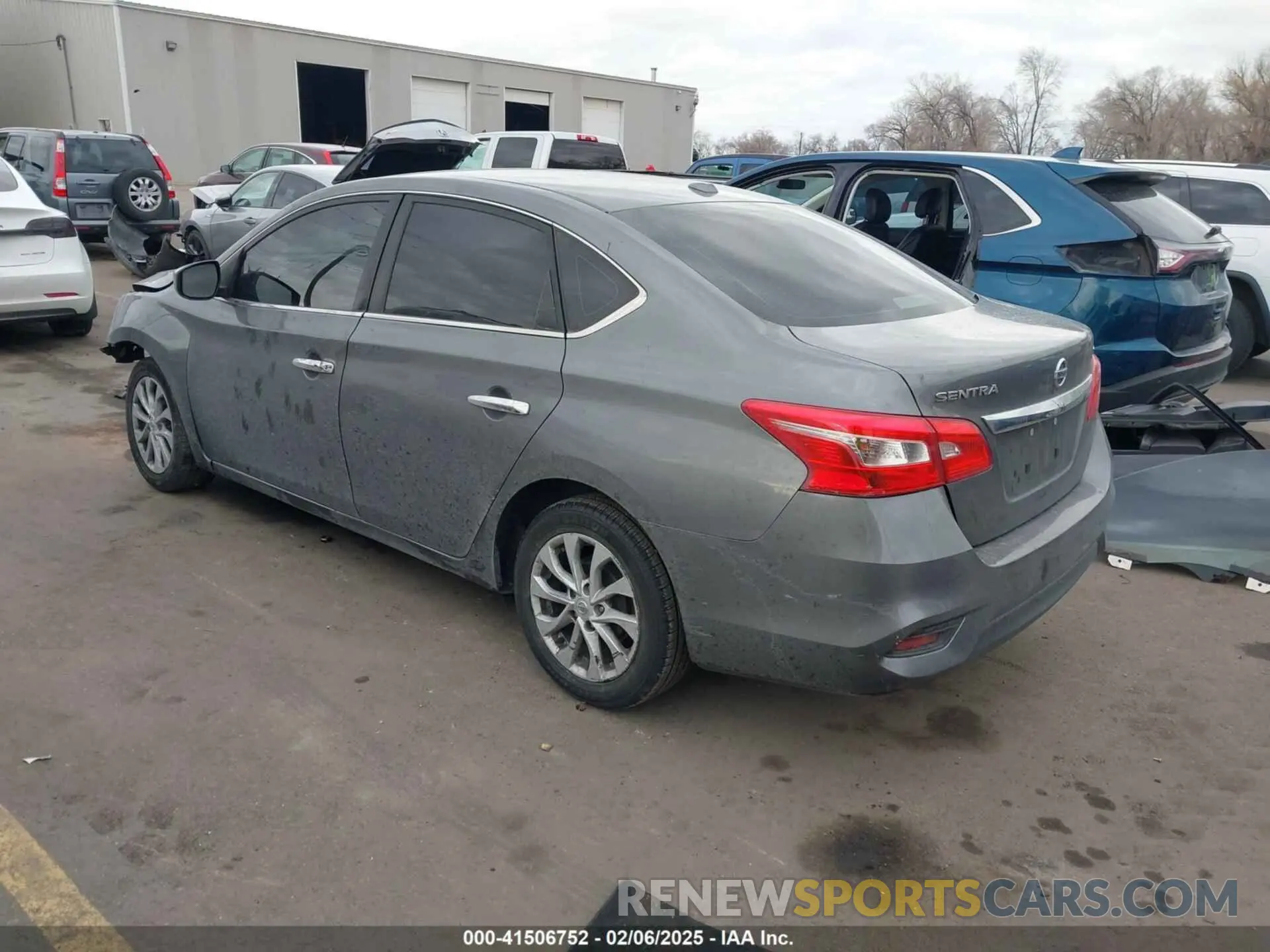 3 fotografías del automóvil dañado 3N1AB7AP9KY285490 NISSAN SENTRA 2019