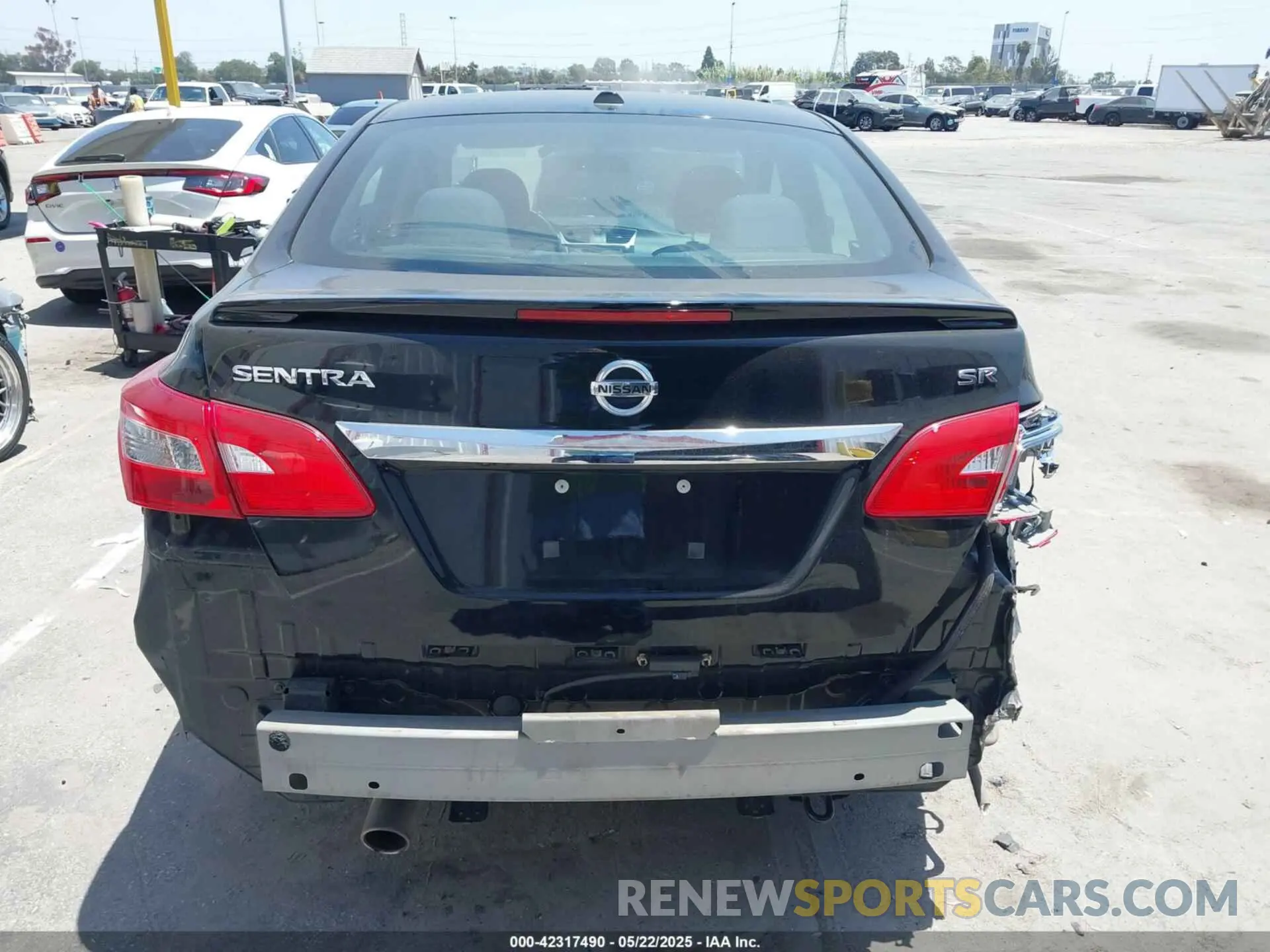 17 fotografías del automóvil dañado 3N1AB7AP9KY290074 NISSAN SENTRA 2019