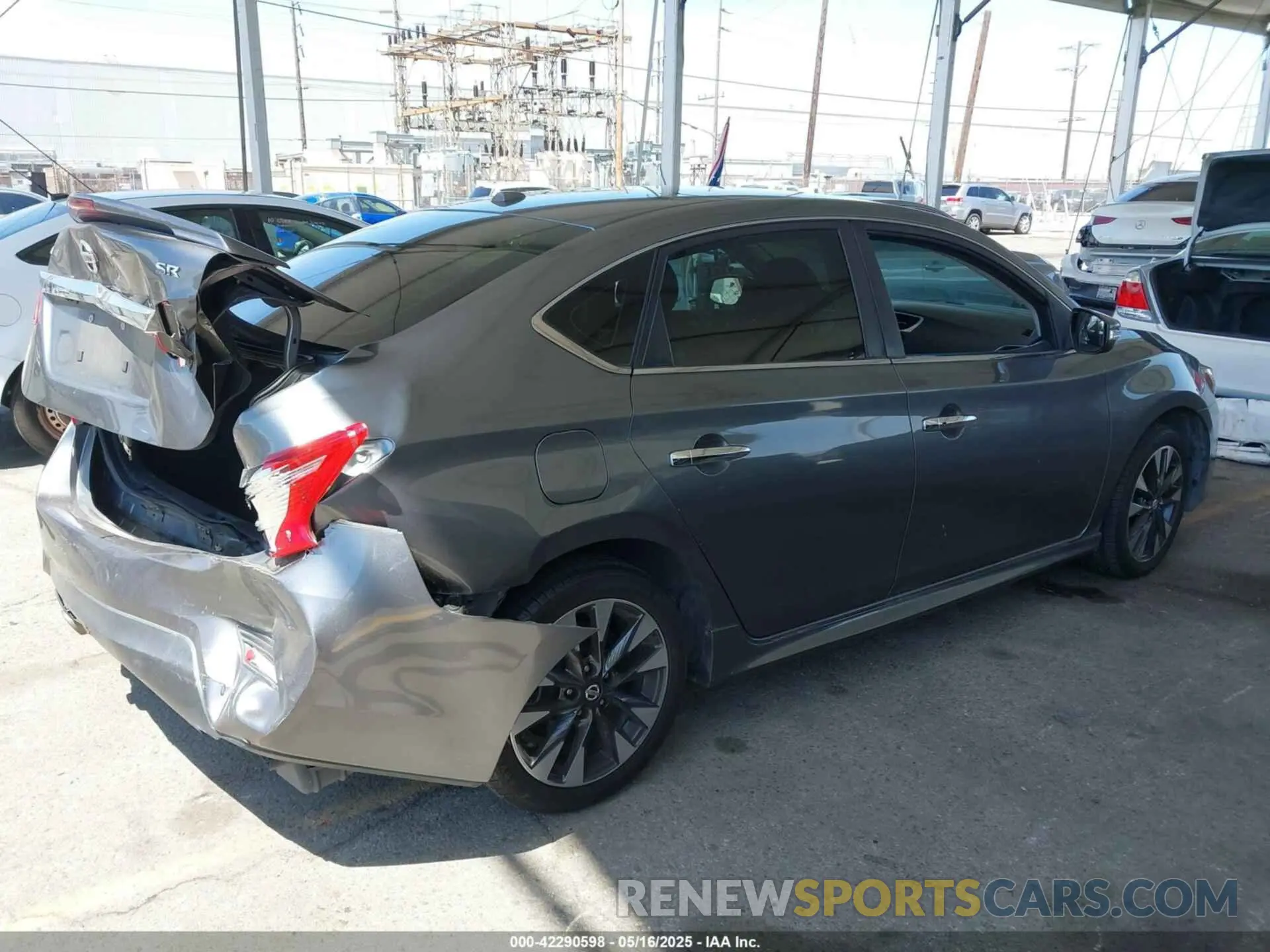 4 fotografías del automóvil dañado 3N1AB7AP9KY304295 NISSAN SENTRA 2019