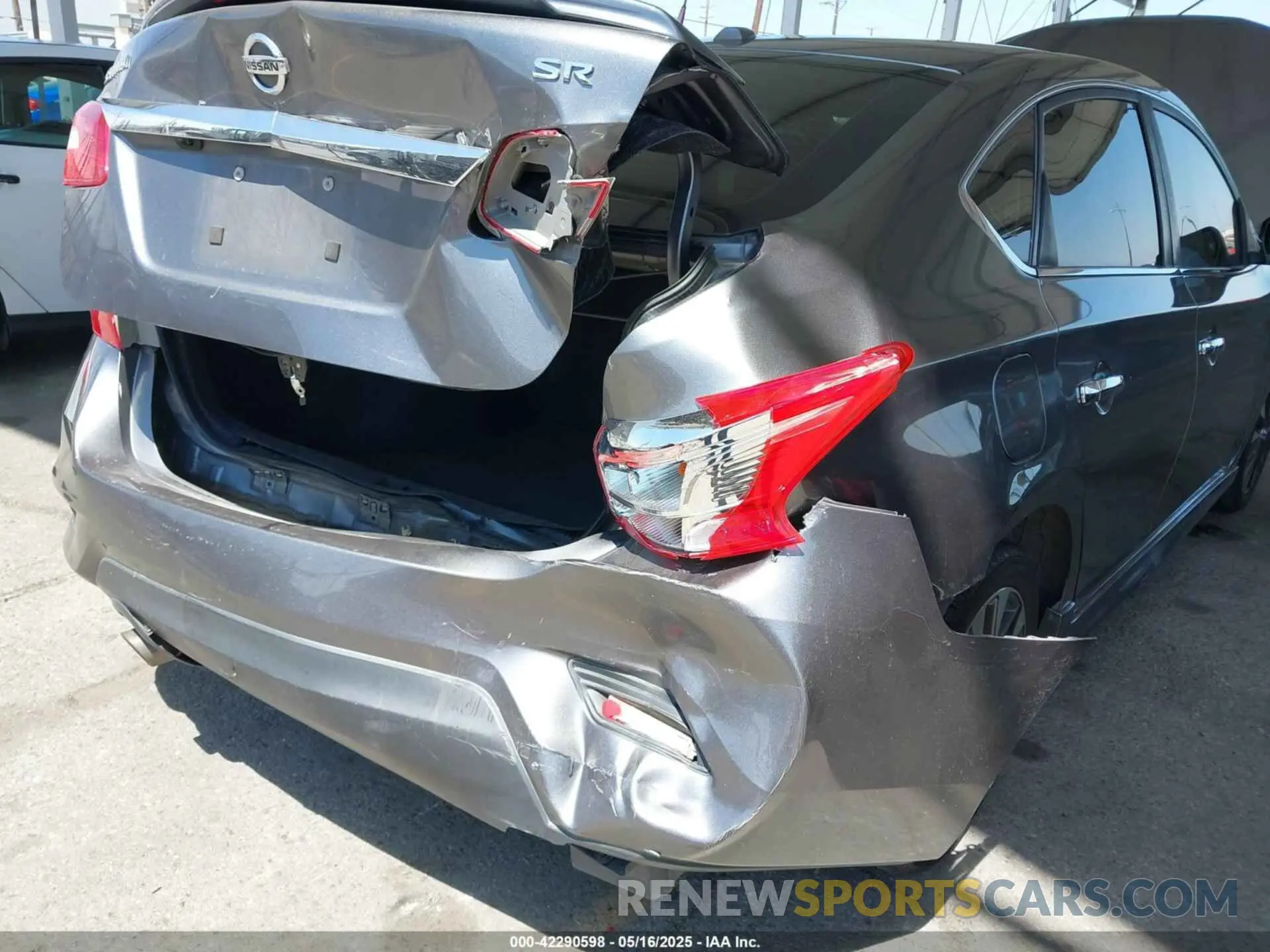 6 fotografías del automóvil dañado 3N1AB7AP9KY304295 NISSAN SENTRA 2019
