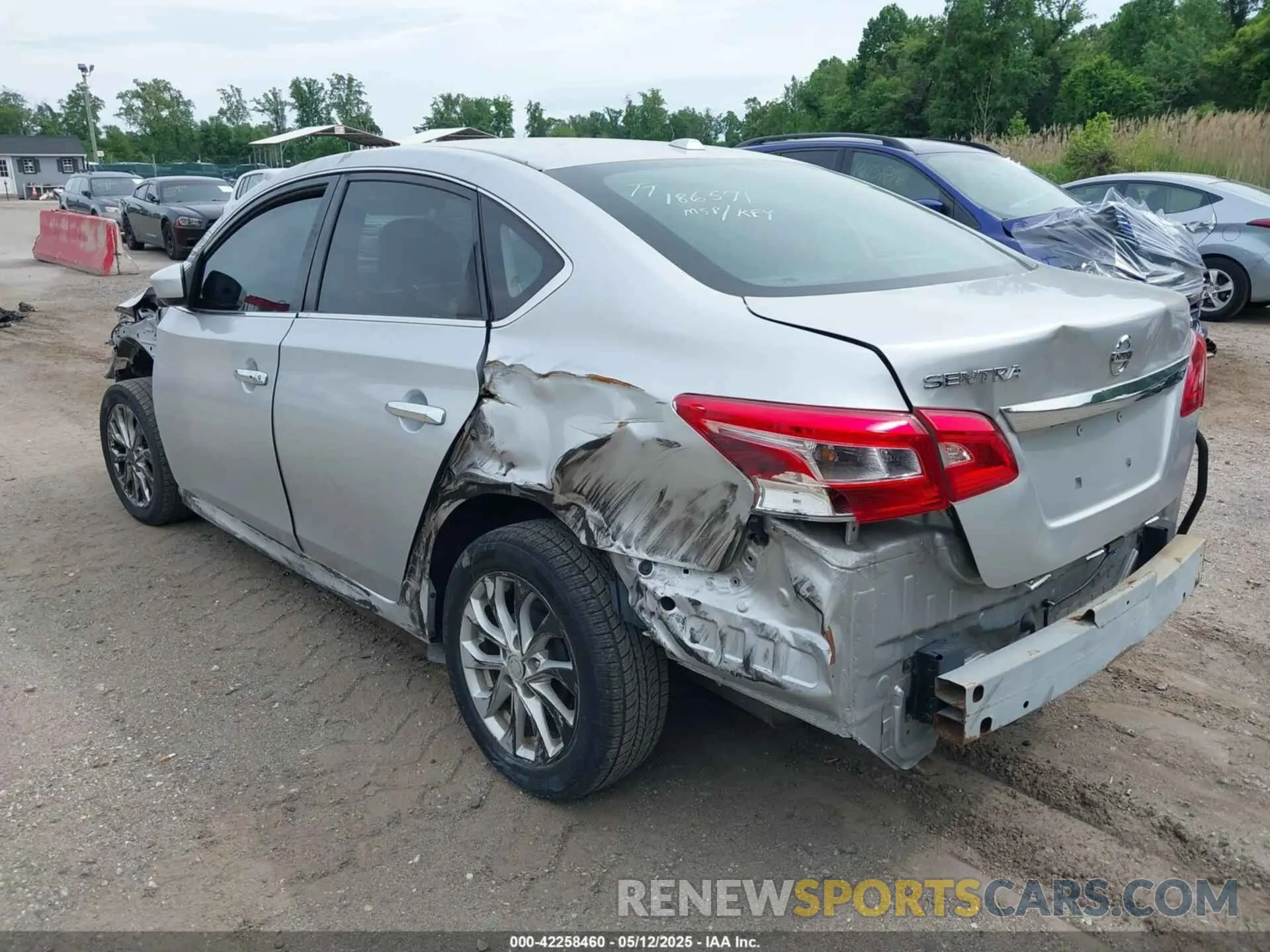 20 fotografías del automóvil dañado 3N1AB7AP9KY311361 NISSAN SENTRA 2019