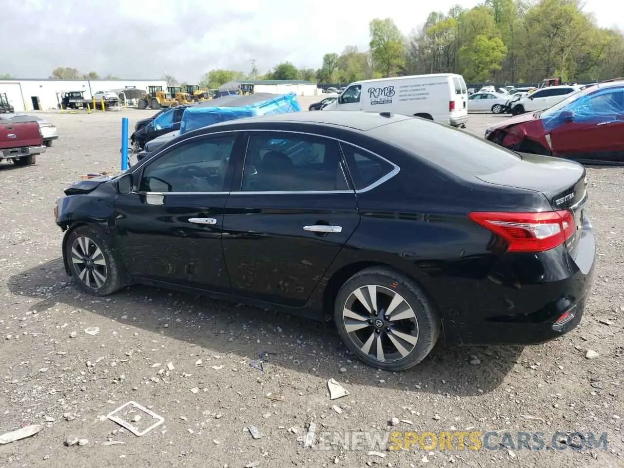 2 fotografías del automóvil dañado 3N1AB7AP9KY322442 NISSAN SENTRA 2019