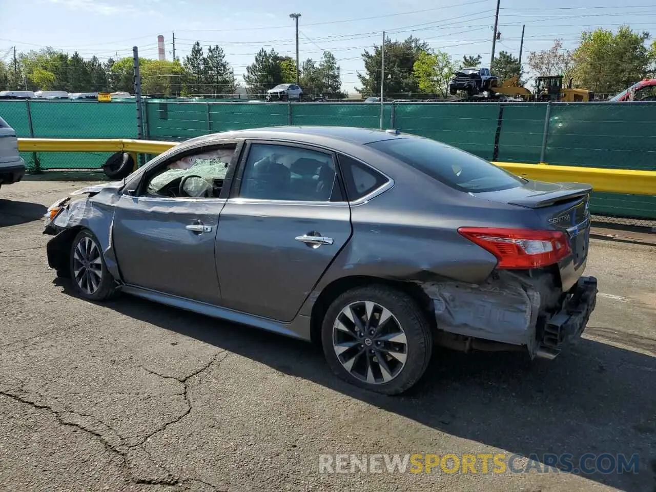 2 fotografías del automóvil dañado 3N1AB7AP9KY322716 NISSAN SENTRA 2019