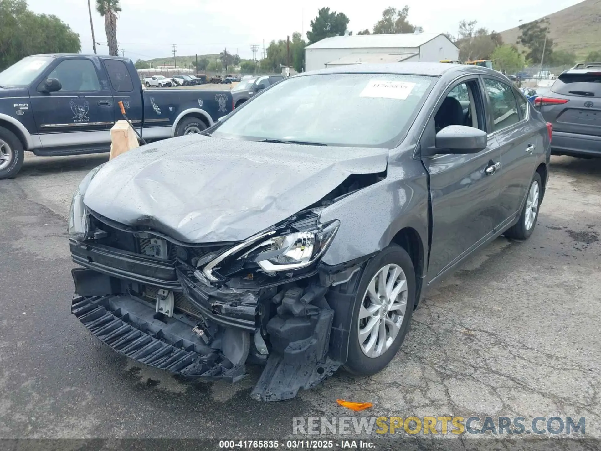 2 fotografías del automóvil dañado 3N1AB7AP9KY336504 NISSAN SENTRA 2019