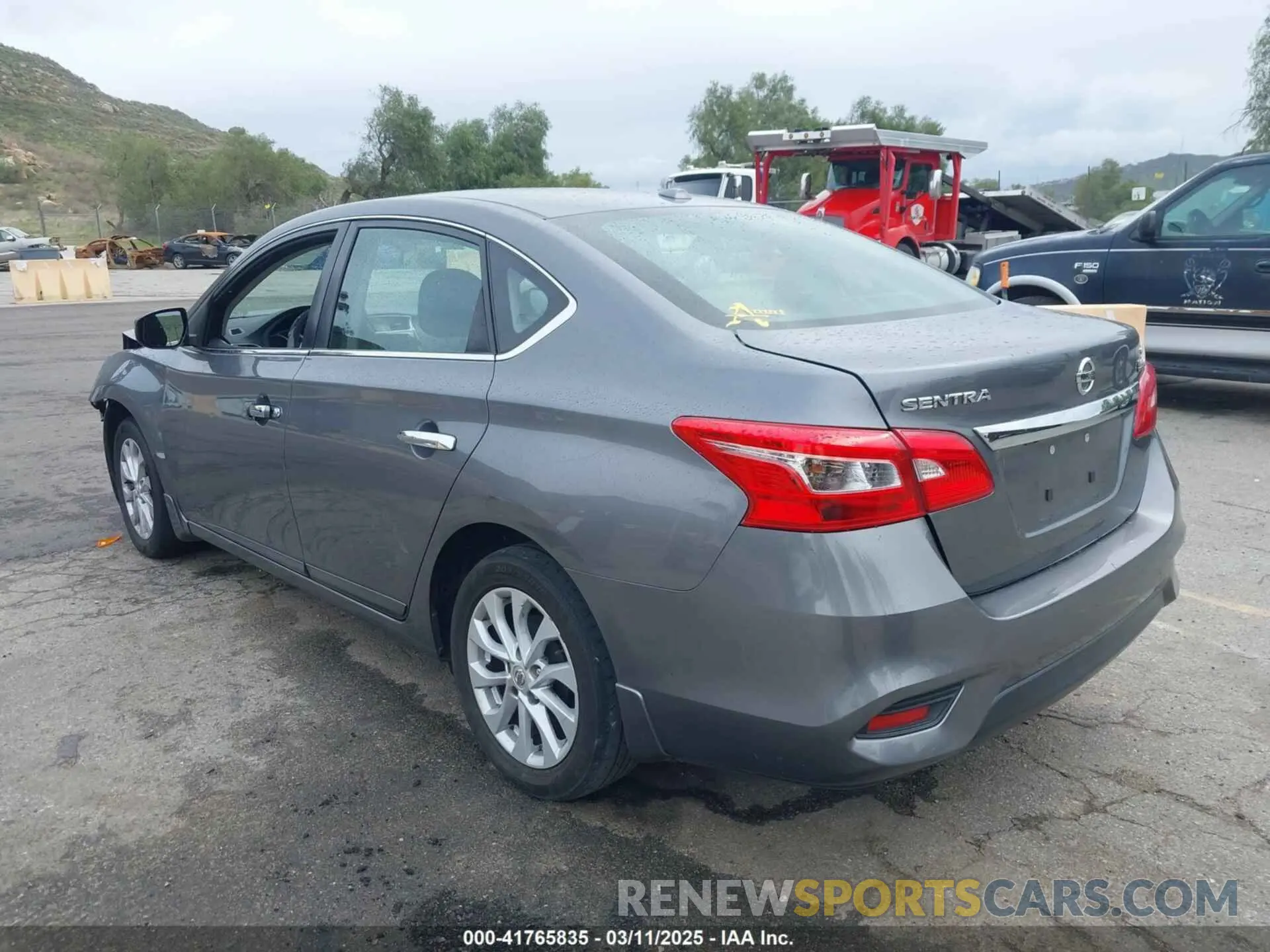 3 fotografías del automóvil dañado 3N1AB7AP9KY336504 NISSAN SENTRA 2019