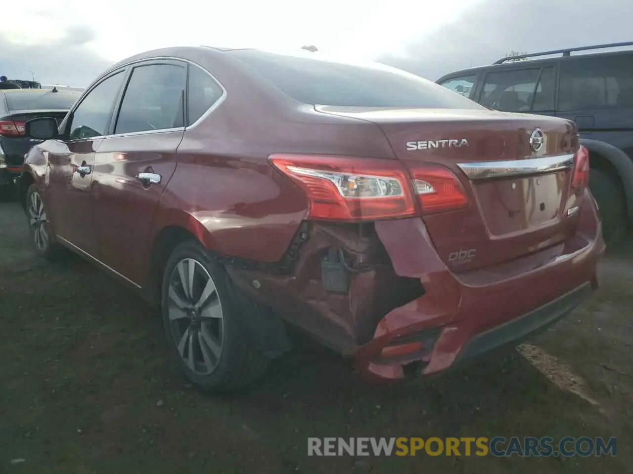 2 fotografías del automóvil dañado 3N1AB7AP9KY349883 NISSAN SENTRA 2019