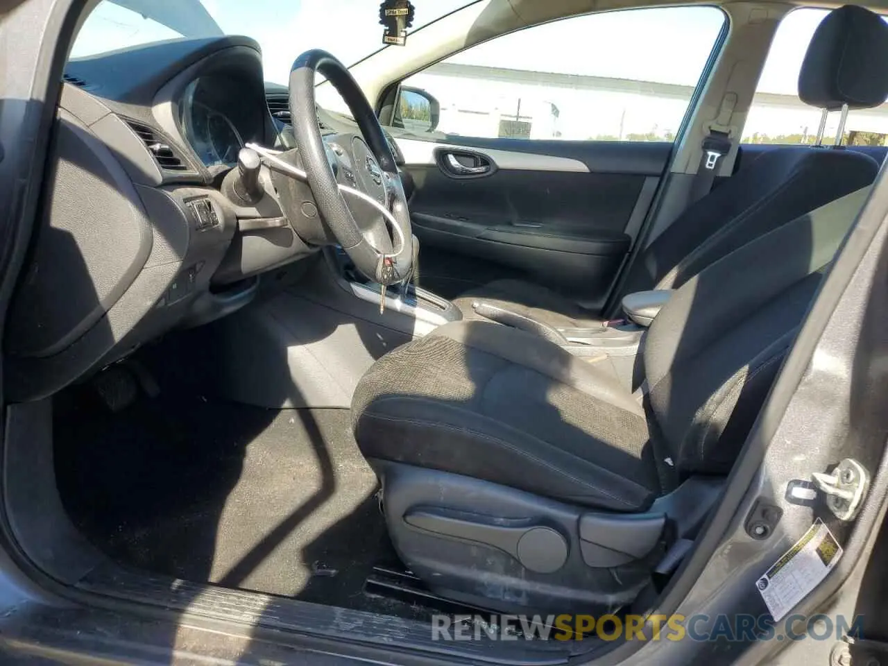 7 fotografías del automóvil dañado 3N1AB7AP9KY351570 NISSAN SENTRA 2019