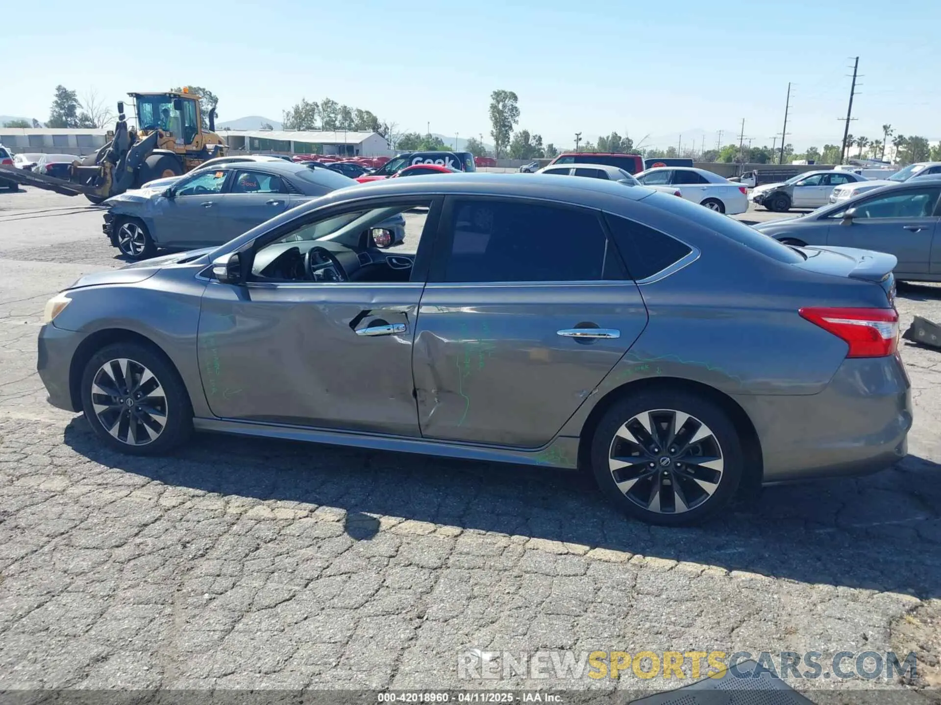 15 fotografías del automóvil dañado 3N1AB7AP9KY352430 NISSAN SENTRA 2019