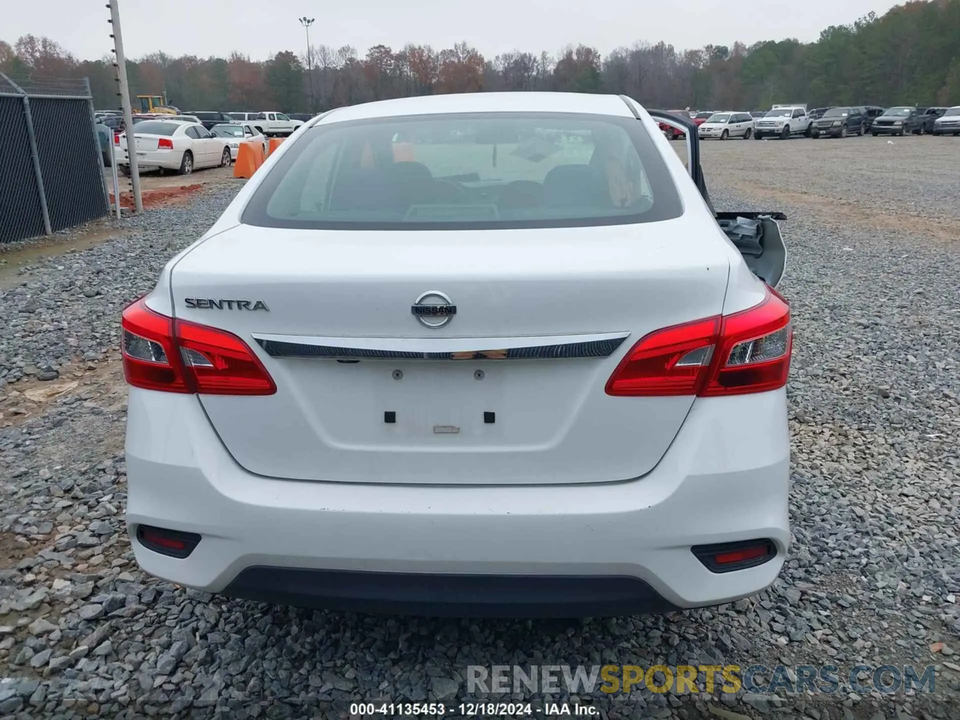 16 fotografías del automóvil dañado 3N1AB7AP9KY354128 NISSAN SENTRA 2019