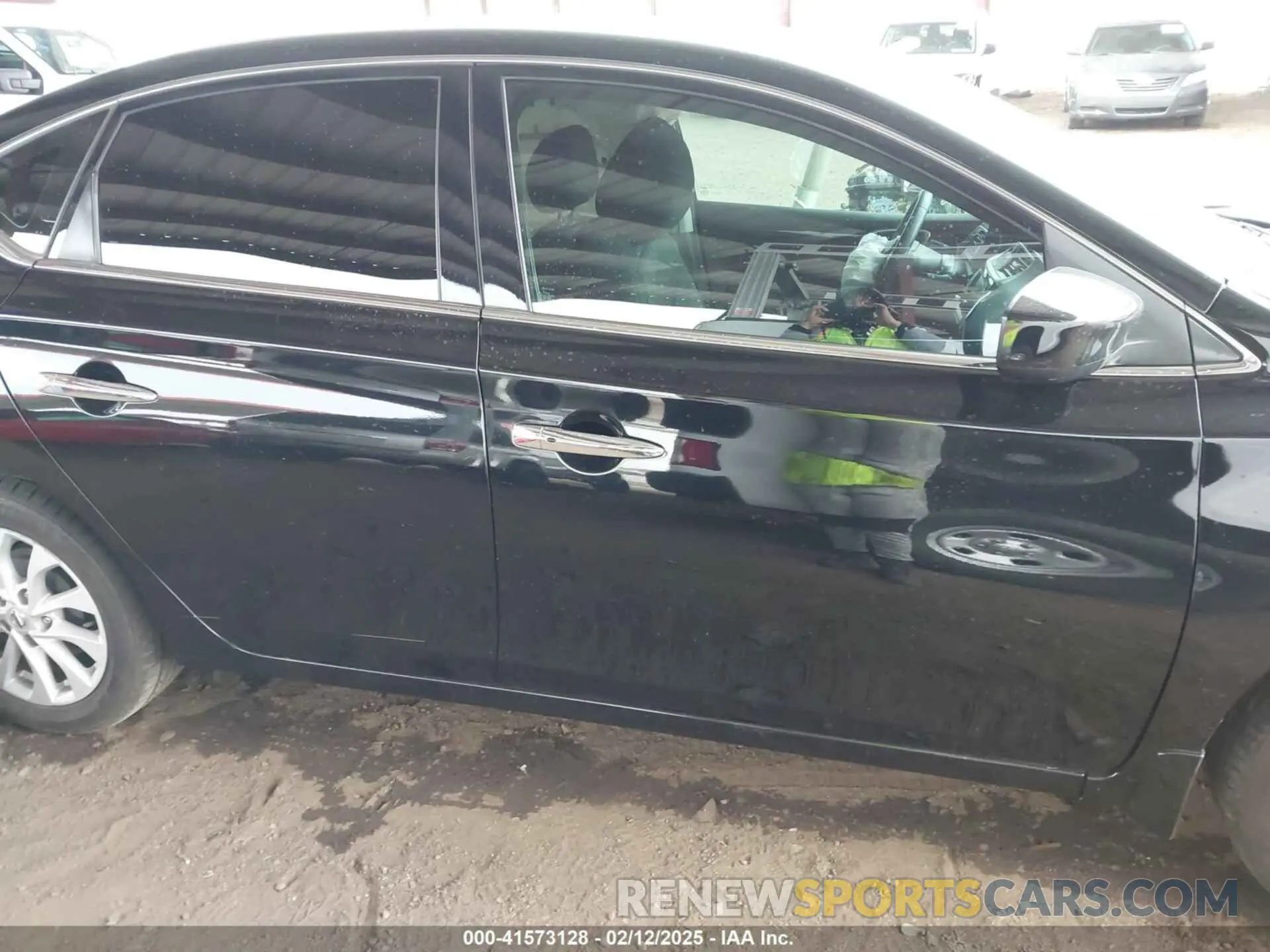 13 fotografías del automóvil dañado 3N1AB7AP9KY387730 NISSAN SENTRA 2019
