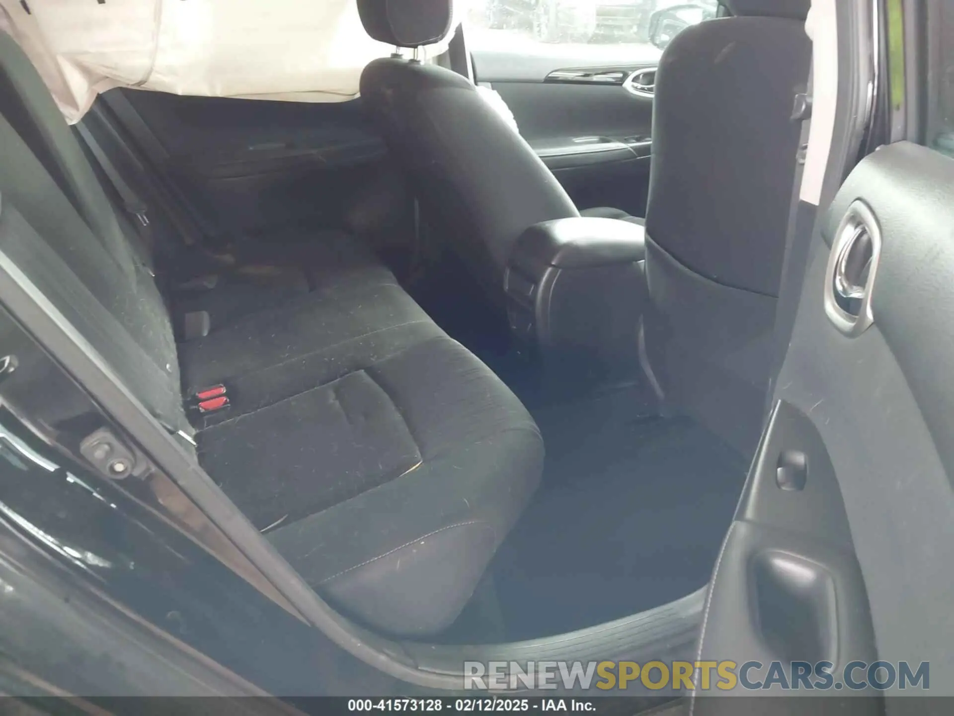 8 fotografías del automóvil dañado 3N1AB7AP9KY387730 NISSAN SENTRA 2019