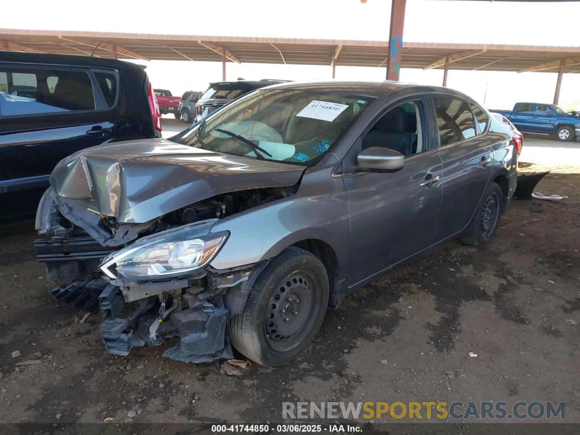 2 fotografías del automóvil dañado 3N1AB7AP9KY388697 NISSAN SENTRA 2019