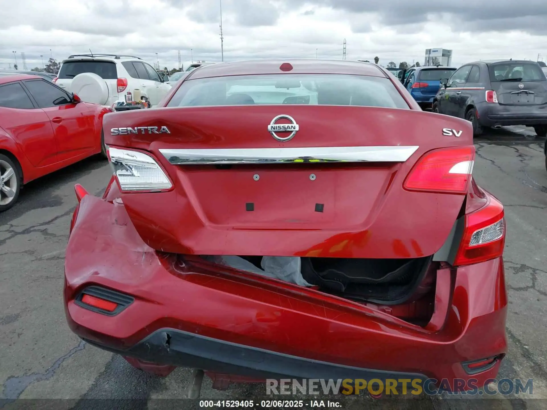 17 fotografías del automóvil dañado 3N1AB7AP9KY402940 NISSAN SENTRA 2019
