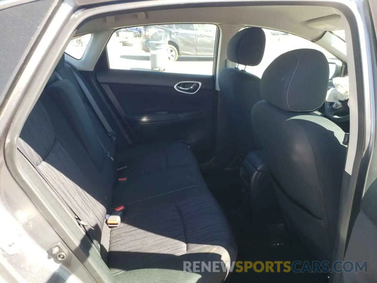 10 fotografías del automóvil dañado 3N1AB7AP9KY442984 NISSAN SENTRA 2019