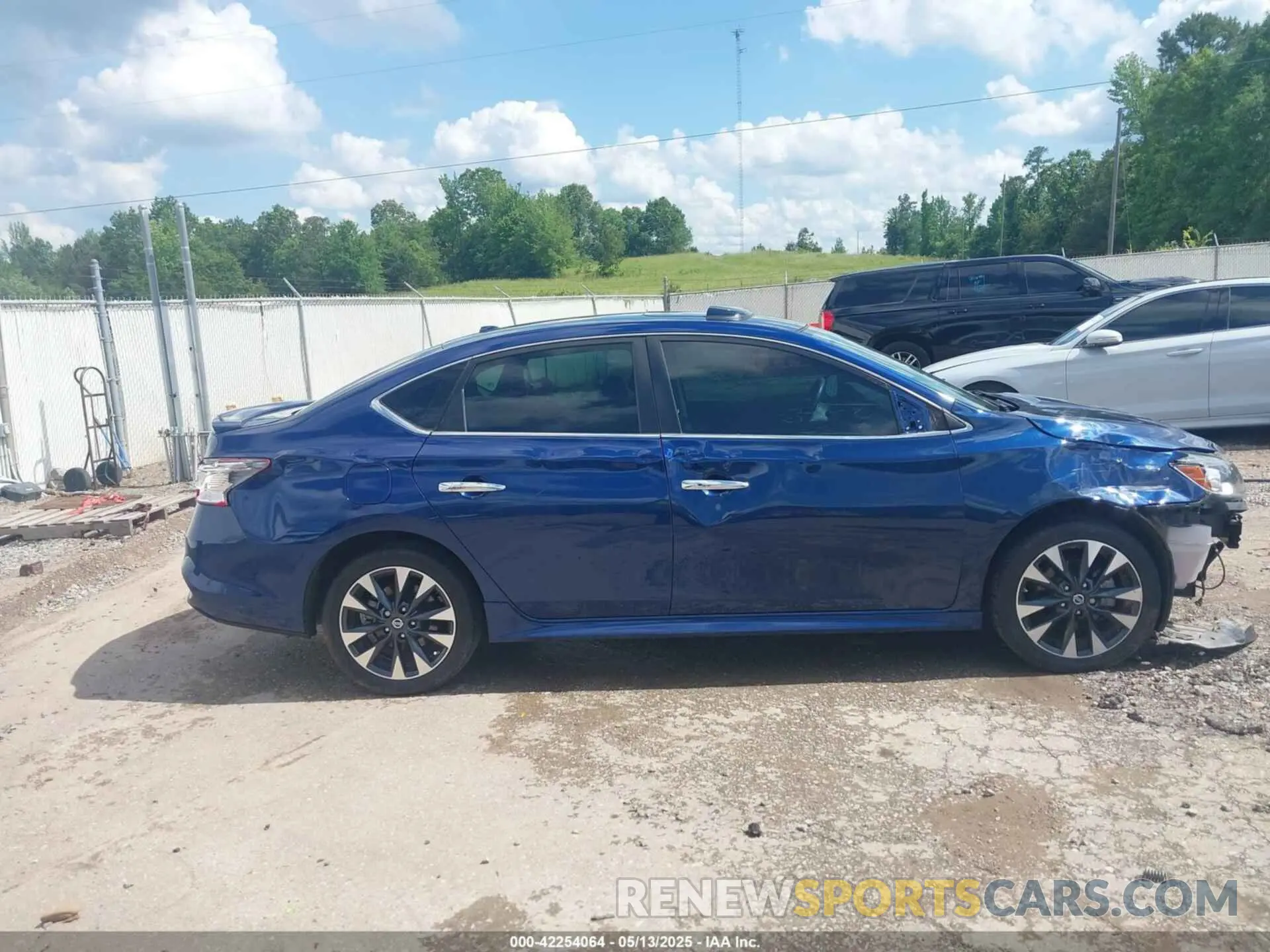 14 fotografías del automóvil dañado 3N1AB7AP9KY457937 NISSAN SENTRA 2019