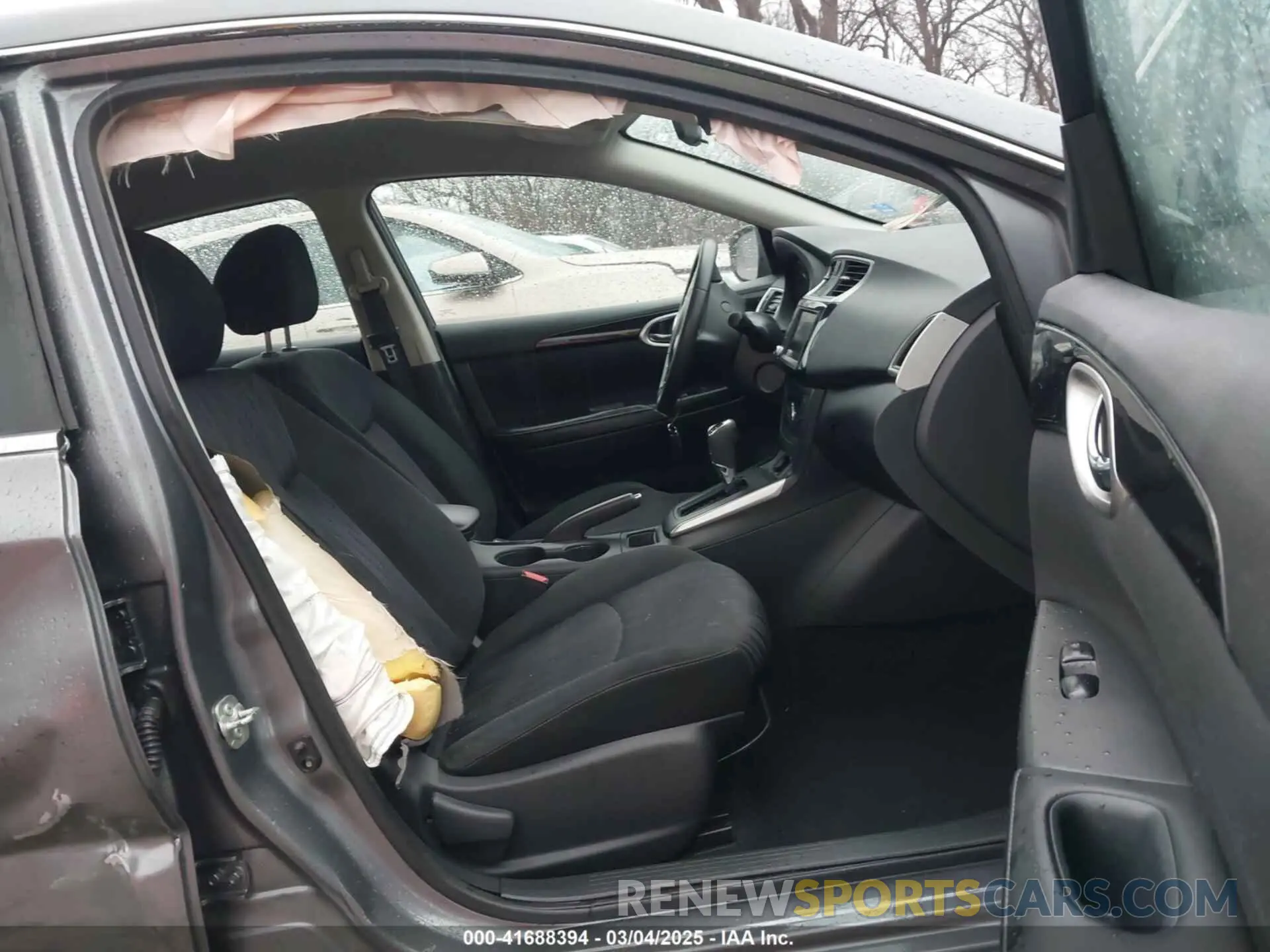 5 fotografías del automóvil dañado 3N1AB7APXKL626845 NISSAN SENTRA 2019