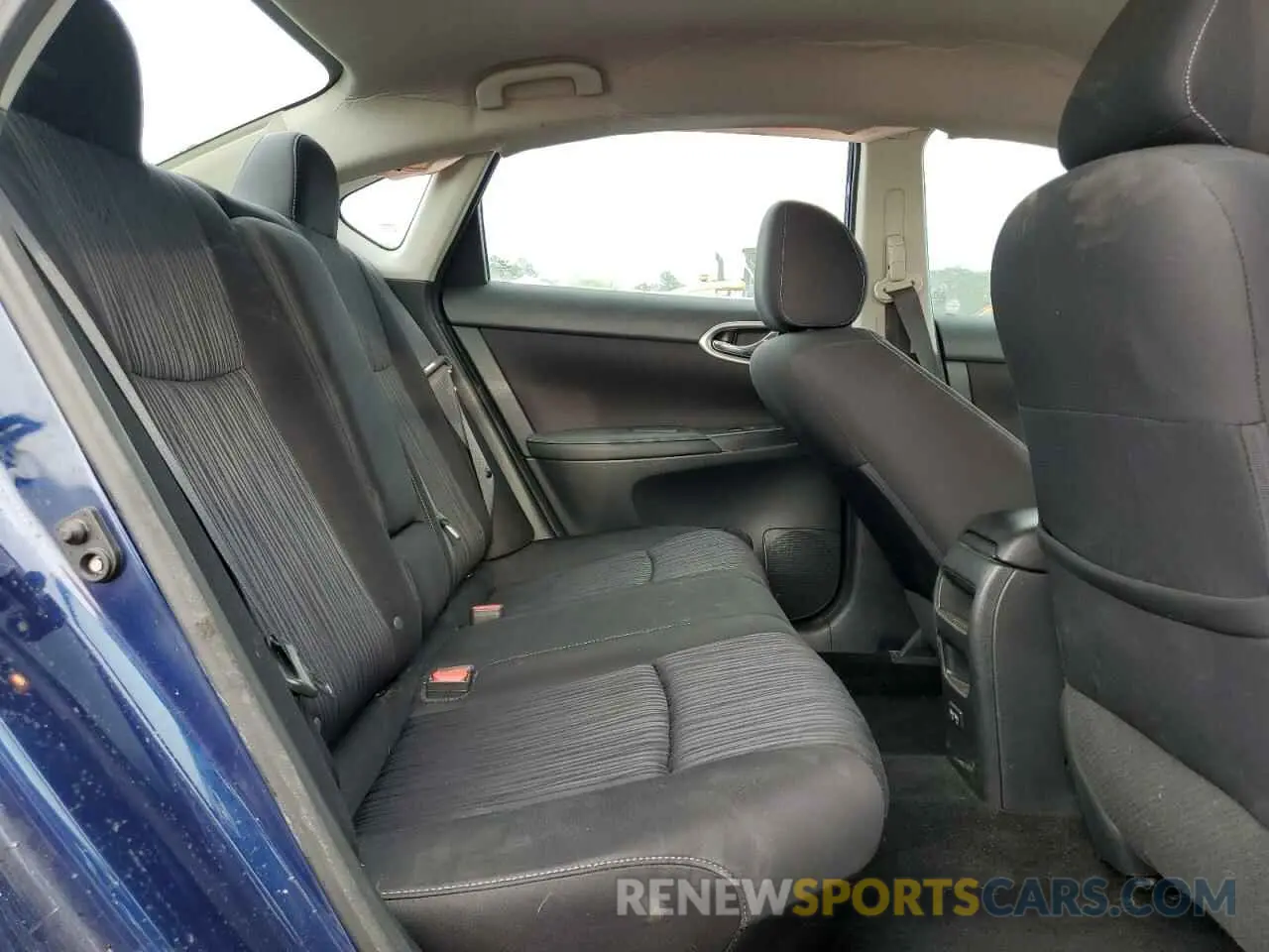 10 fotografías del automóvil dañado 3N1AB7APXKY220048 NISSAN SENTRA 2019