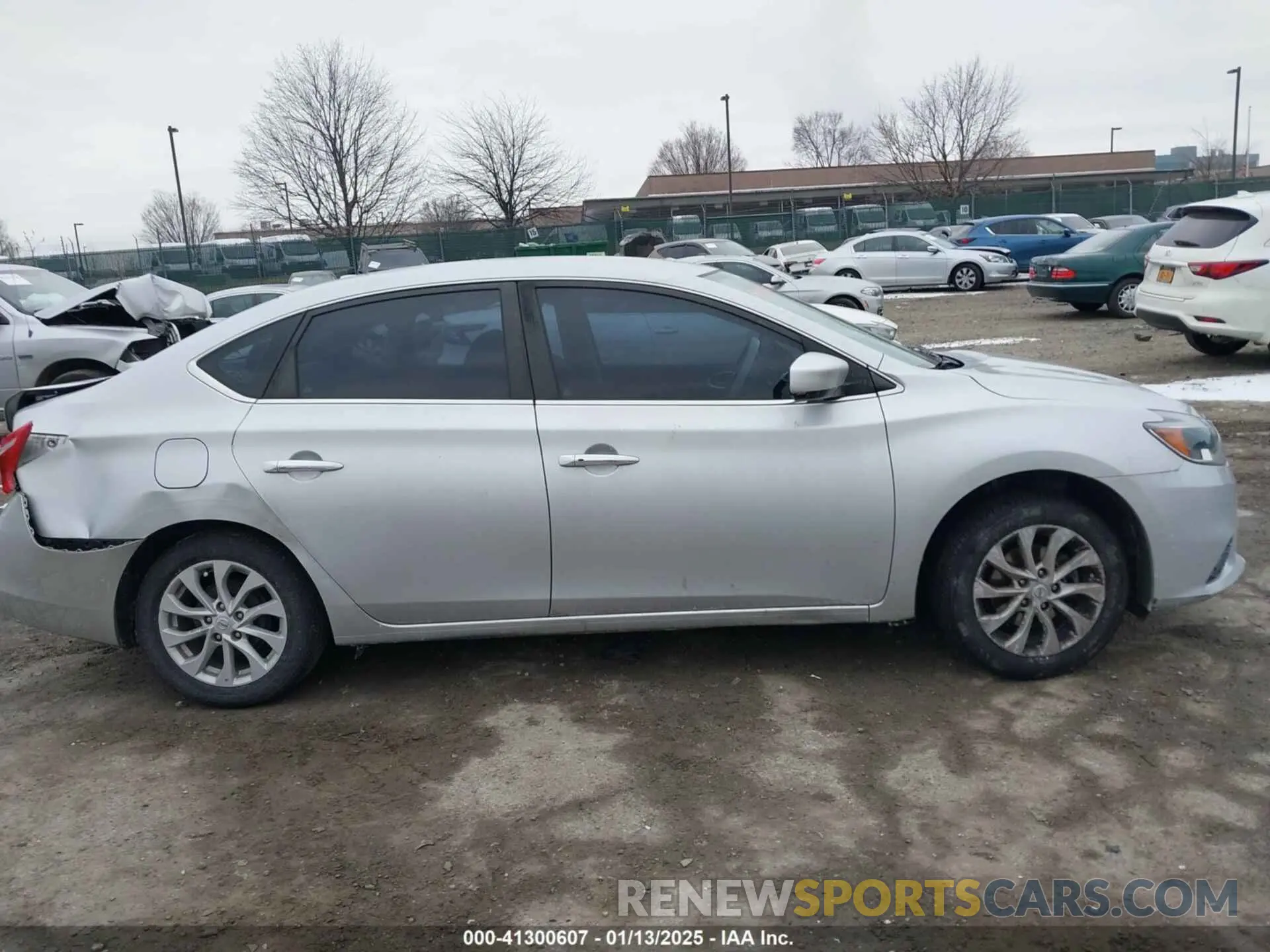 13 fotografías del automóvil dañado 3N1AB7APXKY228618 NISSAN SENTRA 2019