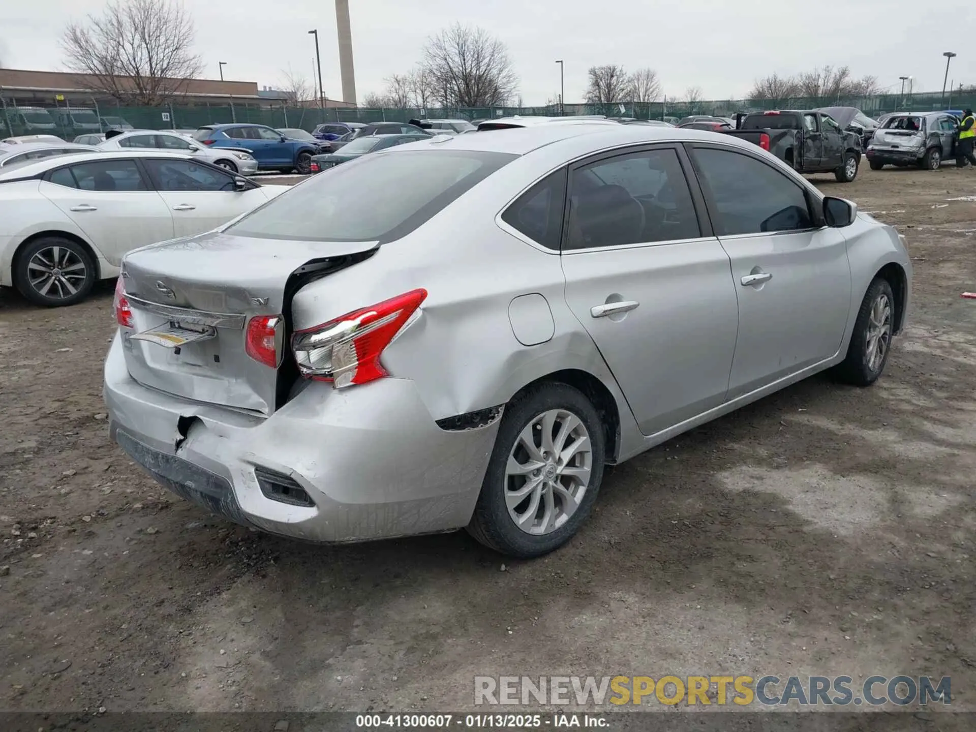 4 fotografías del automóvil dañado 3N1AB7APXKY228618 NISSAN SENTRA 2019