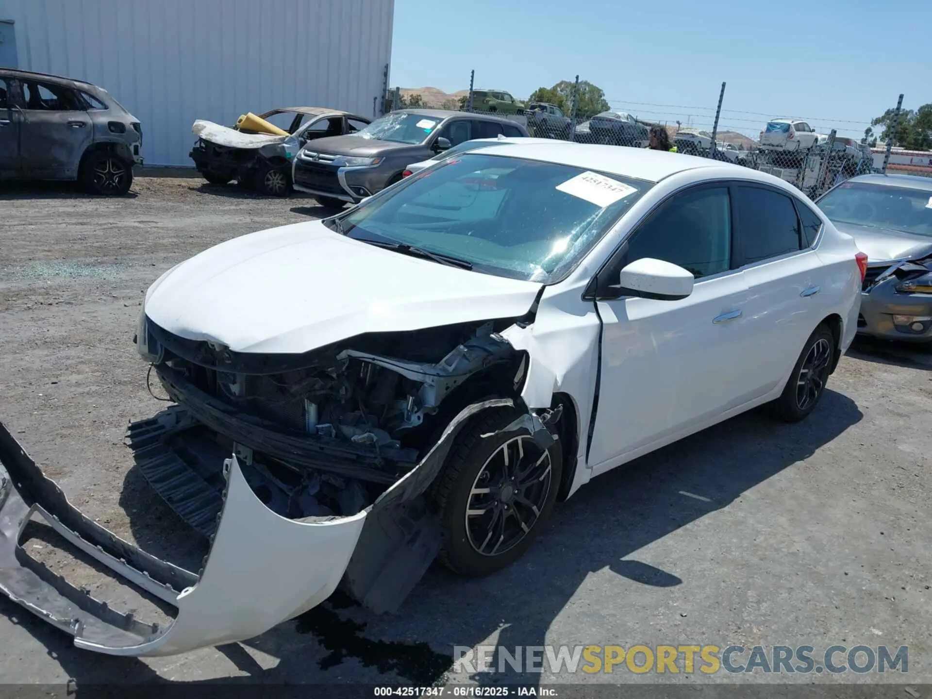 2 fotografías del automóvil dañado 3N1AB7APXKY230367 NISSAN SENTRA 2019