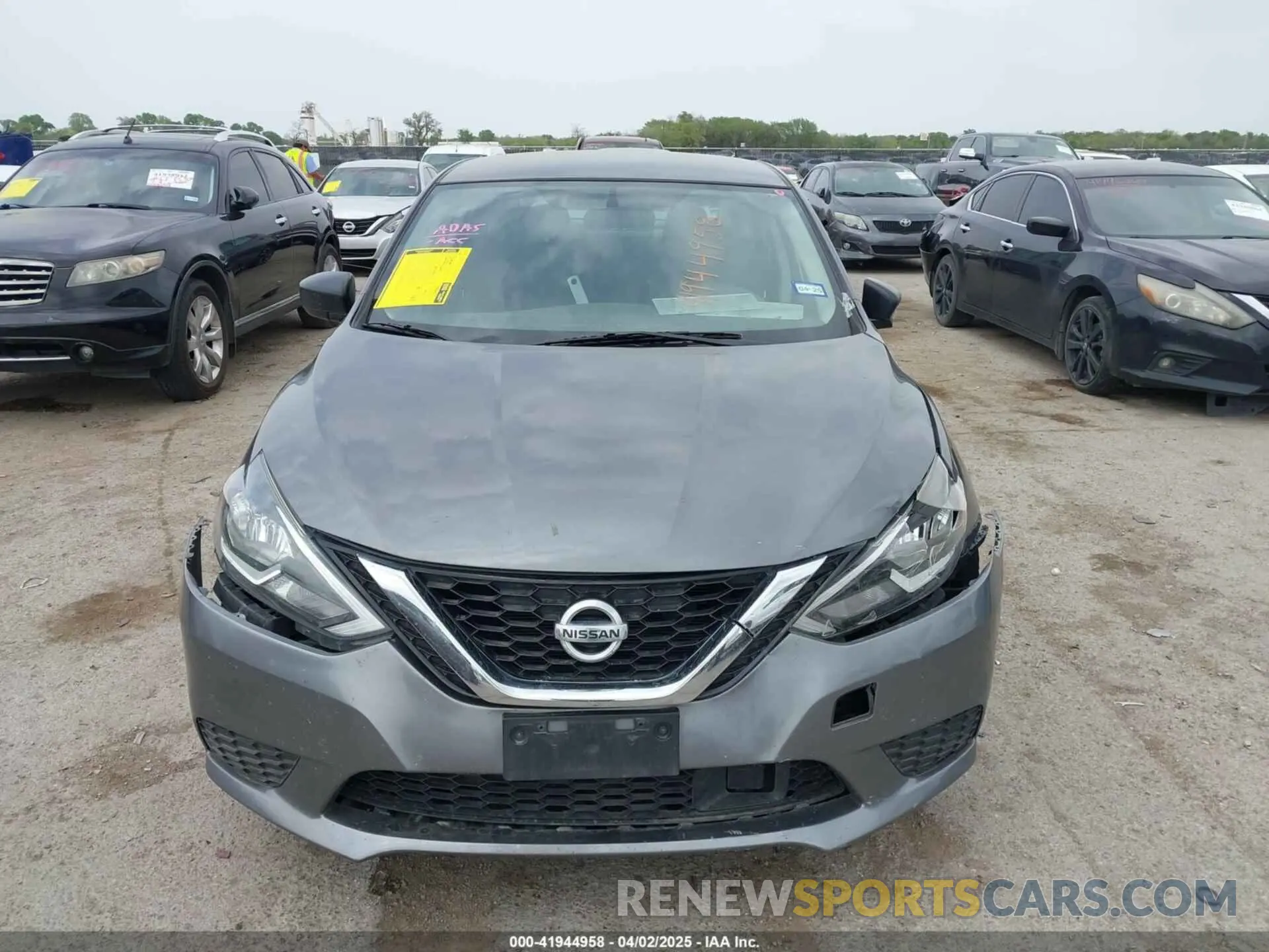 12 fotografías del automóvil dañado 3N1AB7APXKY238159 NISSAN SENTRA 2019