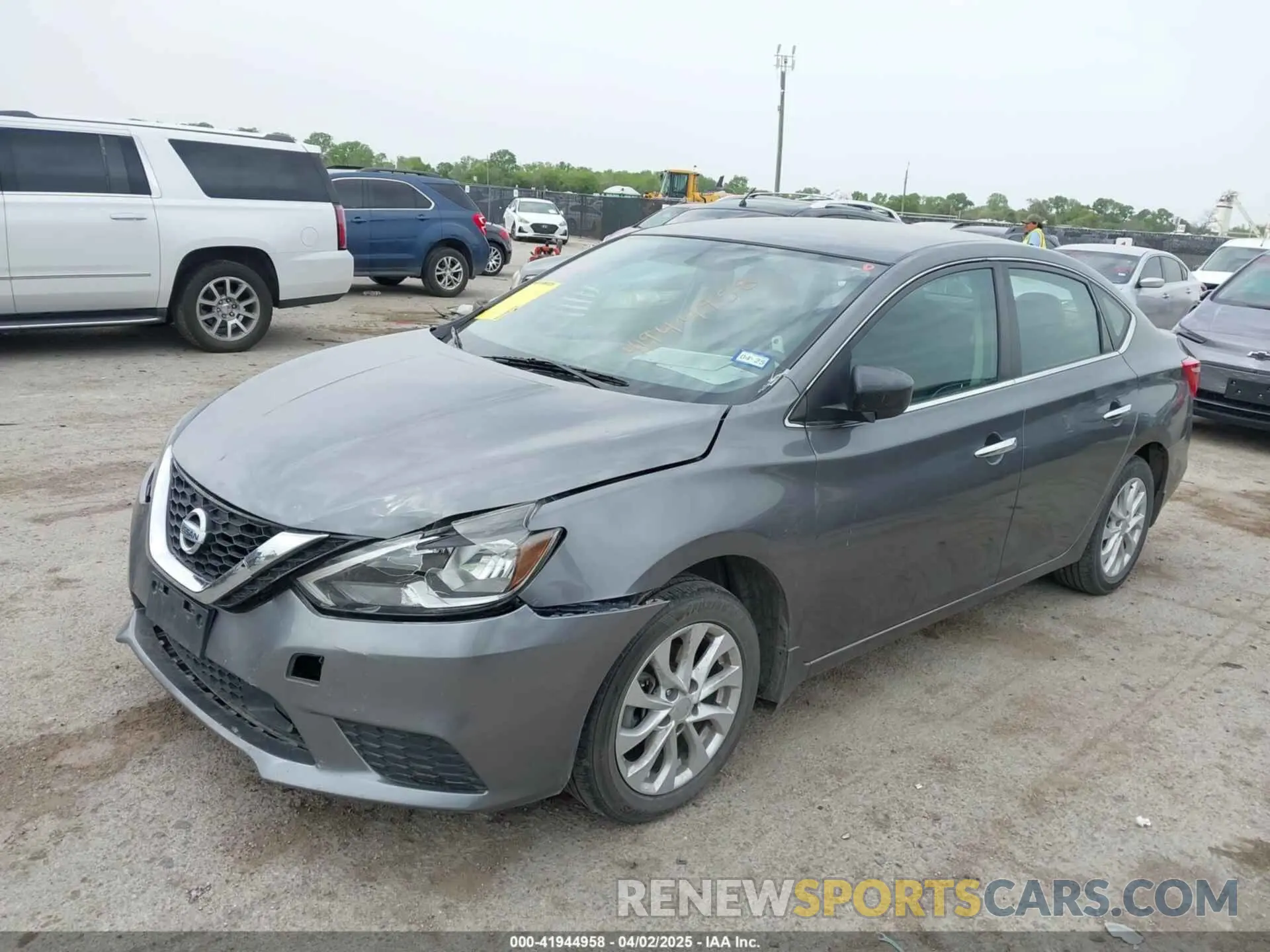 2 fotografías del automóvil dañado 3N1AB7APXKY238159 NISSAN SENTRA 2019
