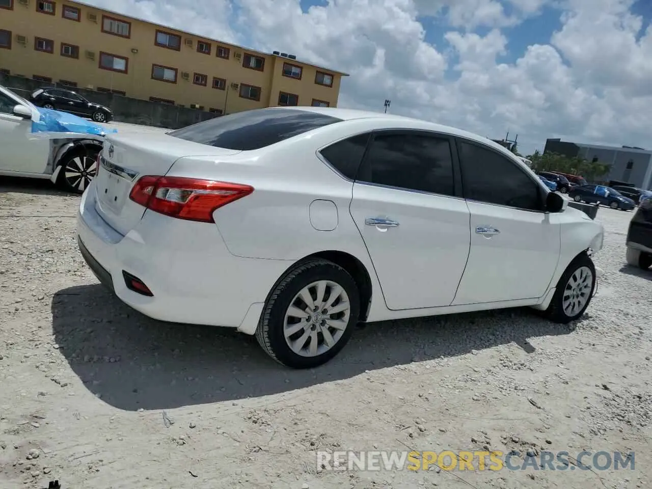 3 fotografías del automóvil dañado 3N1AB7APXKY240882 NISSAN SENTRA 2019