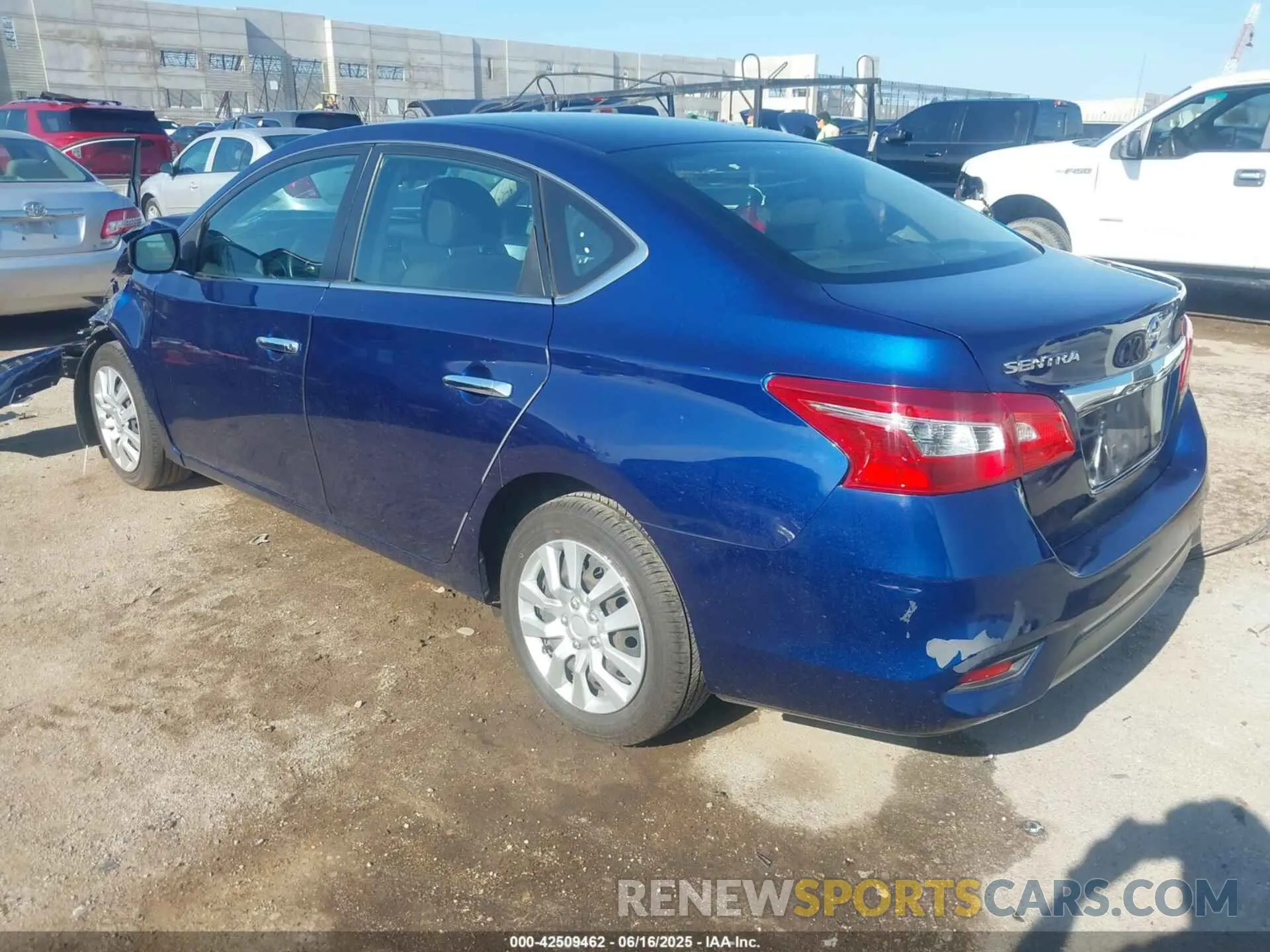 3 fotografías del automóvil dañado 3N1AB7APXKY249873 NISSAN SENTRA 2019