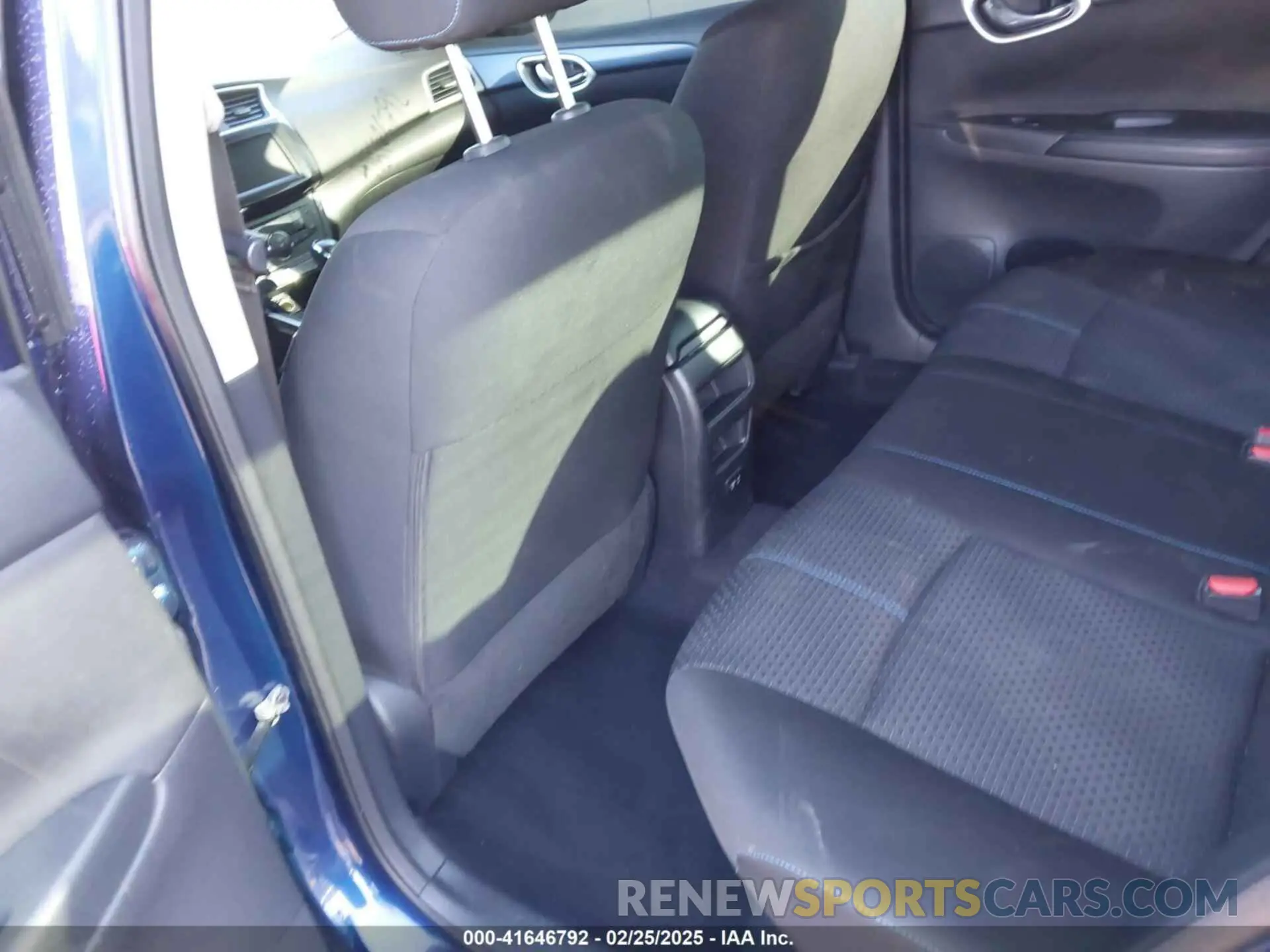 8 fotografías del automóvil dañado 3N1AB7APXKY276622 NISSAN SENTRA 2019
