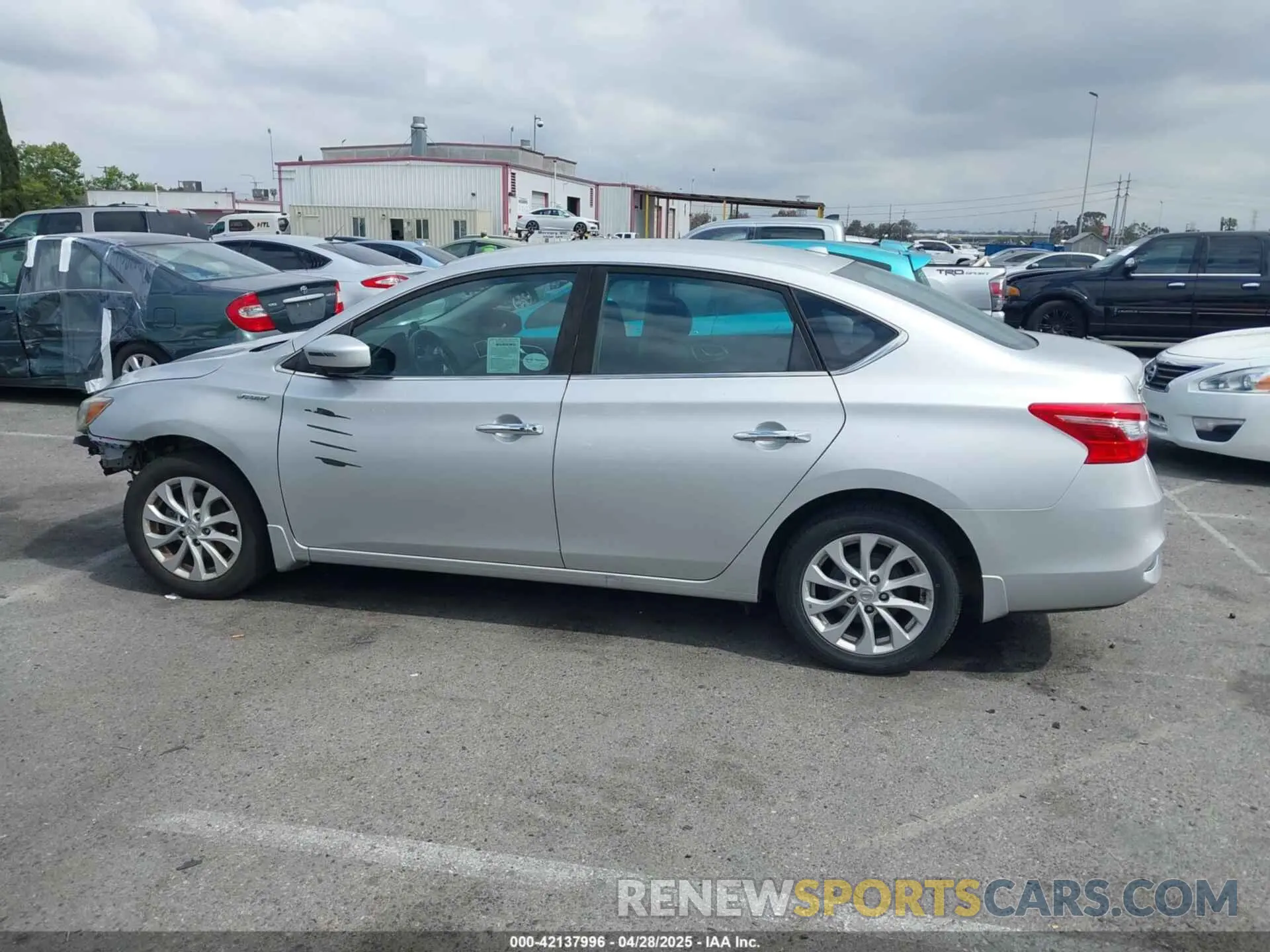15 fotografías del automóvil dañado 3N1AB7APXKY288818 NISSAN SENTRA 2019