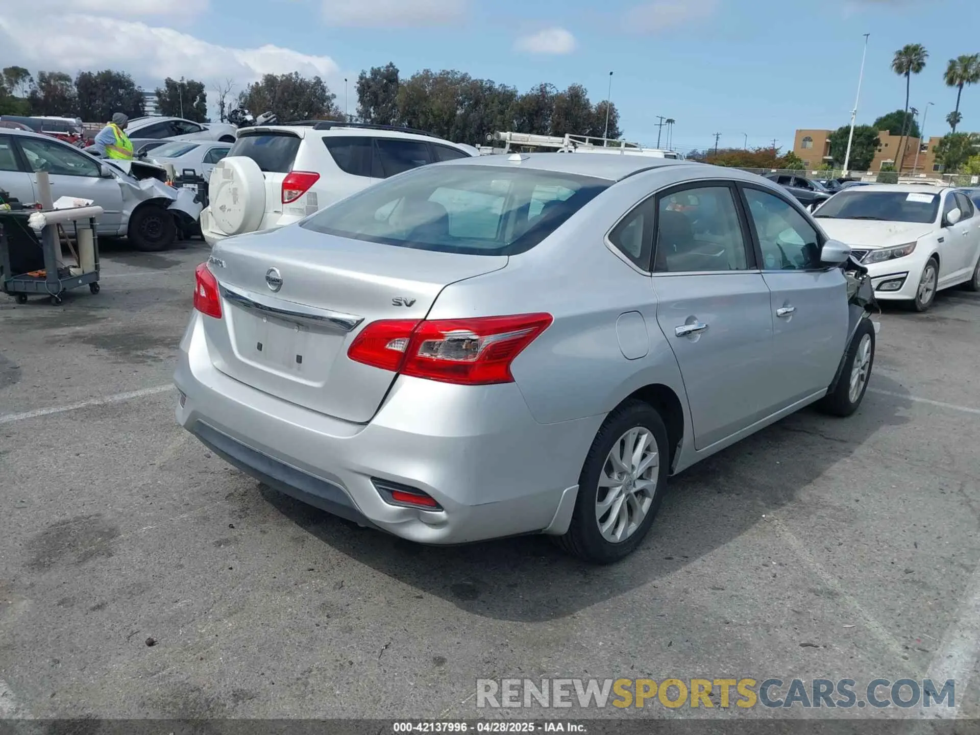 4 fotografías del automóvil dañado 3N1AB7APXKY288818 NISSAN SENTRA 2019
