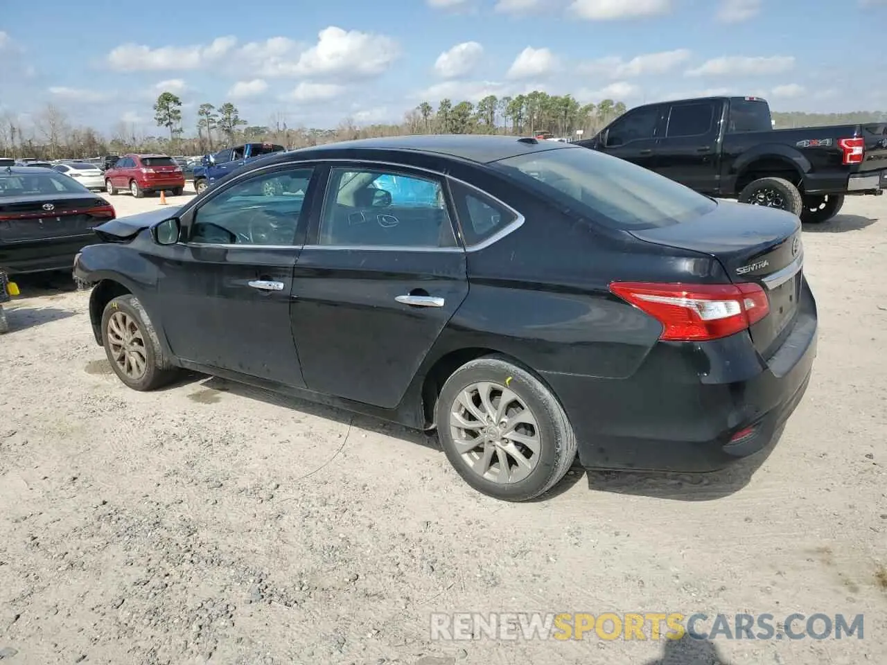 2 fotografías del automóvil dañado 3N1AB7APXKY294991 NISSAN SENTRA 2019
