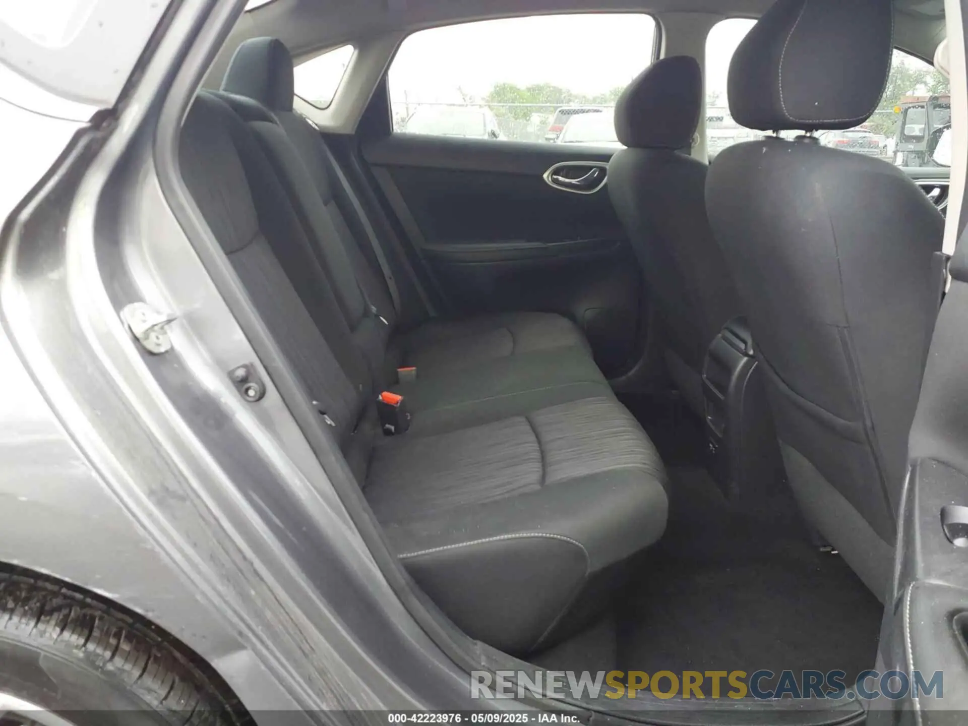 8 fotografías del automóvil dañado 3N1AB7APXKY295347 NISSAN SENTRA 2019