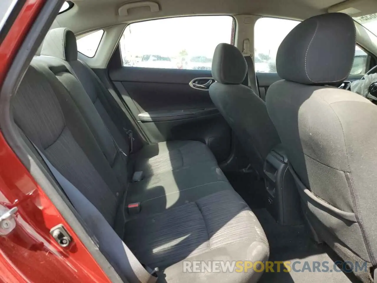 10 fotografías del automóvil dañado 3N1AB7APXKY297793 NISSAN SENTRA 2019