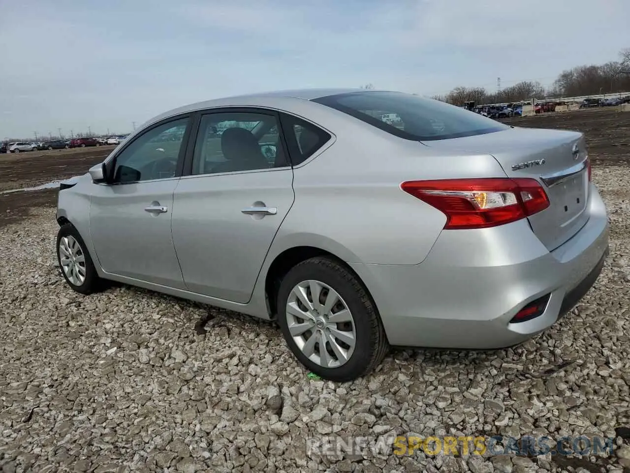 2 fotografías del automóvil dañado 3N1AB7APXKY325530 NISSAN SENTRA 2019