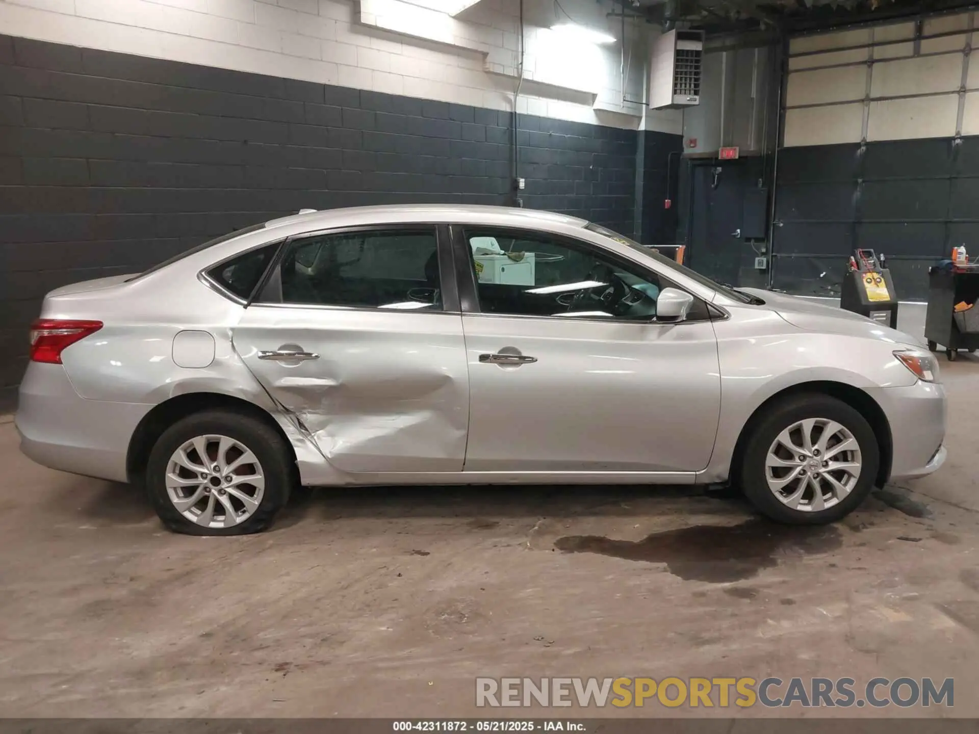 13 fotografías del automóvil dañado 3N1AB7APXKY353974 NISSAN SENTRA 2019