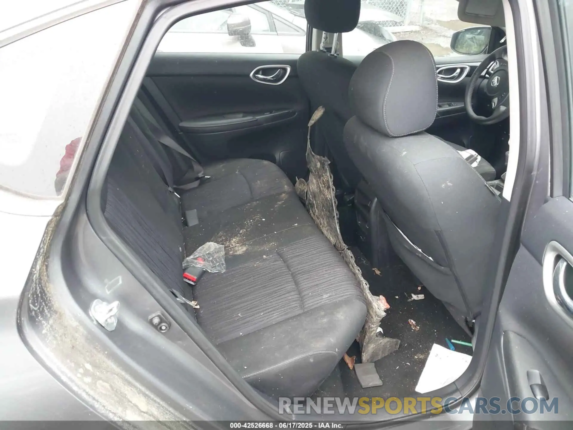 8 fotografías del automóvil dañado 3N1AB7APXKY363355 NISSAN SENTRA 2019