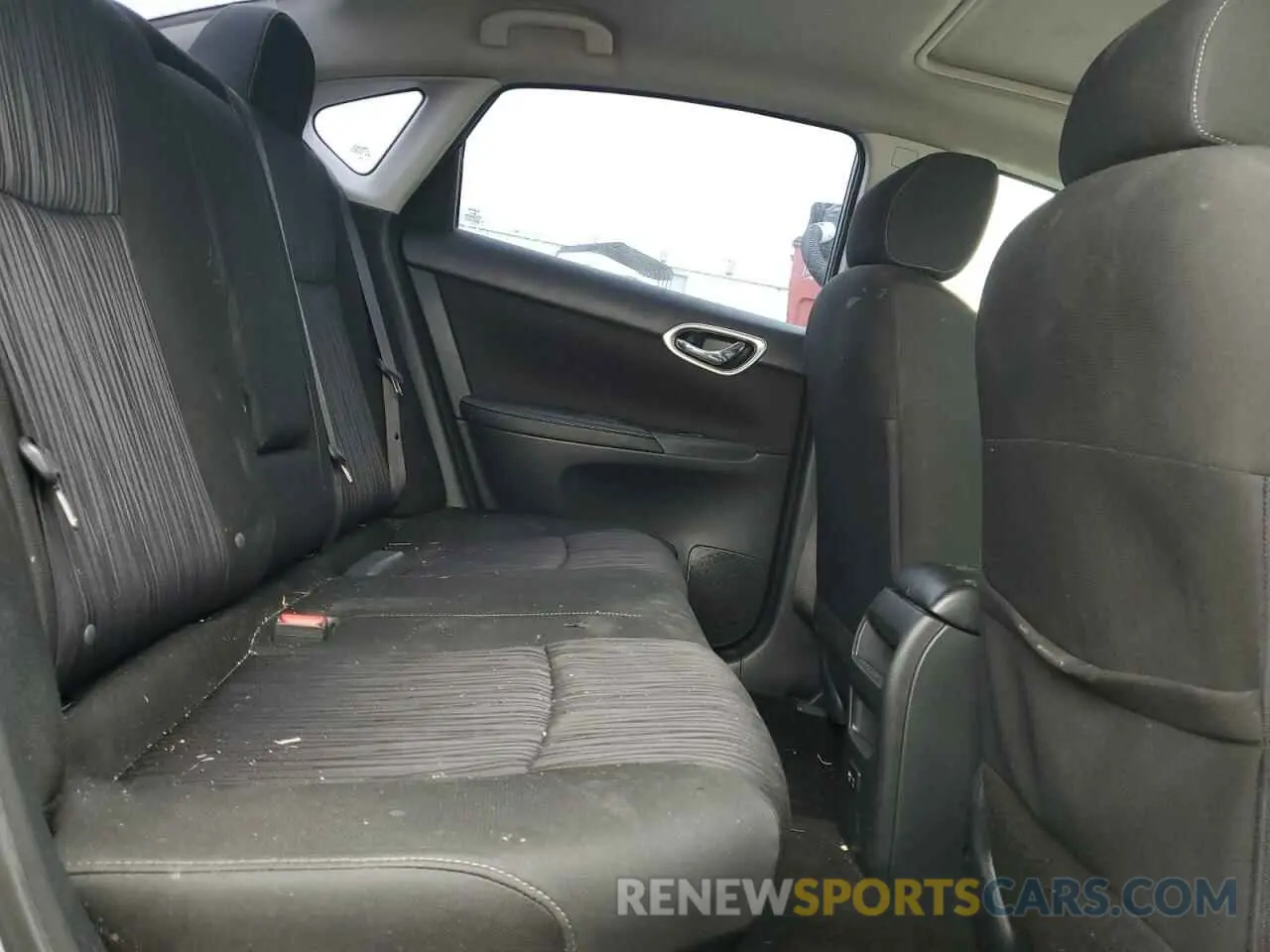 10 fotografías del automóvil dañado 3N1AB7APXKY369642 NISSAN SENTRA 2019