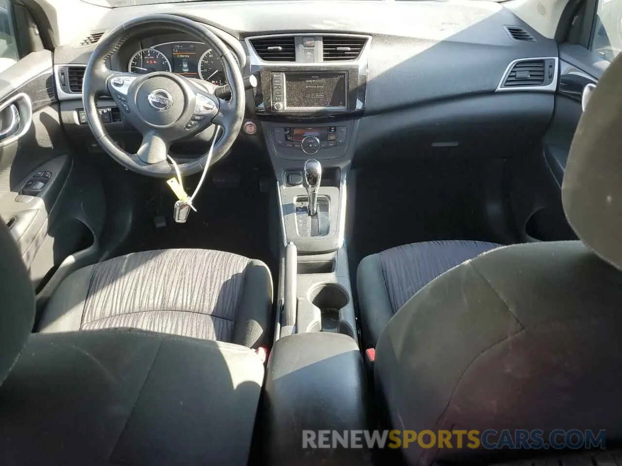 8 fotografías del automóvil dañado 3N1AB7APXKY369642 NISSAN SENTRA 2019