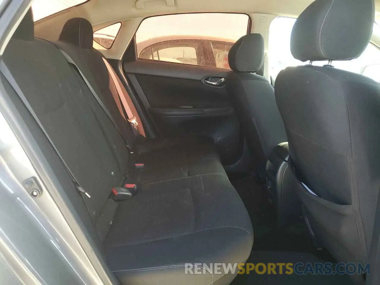 10 fotografías del automóvil dañado 3N1AB7APXKY381418 NISSAN SENTRA 2019