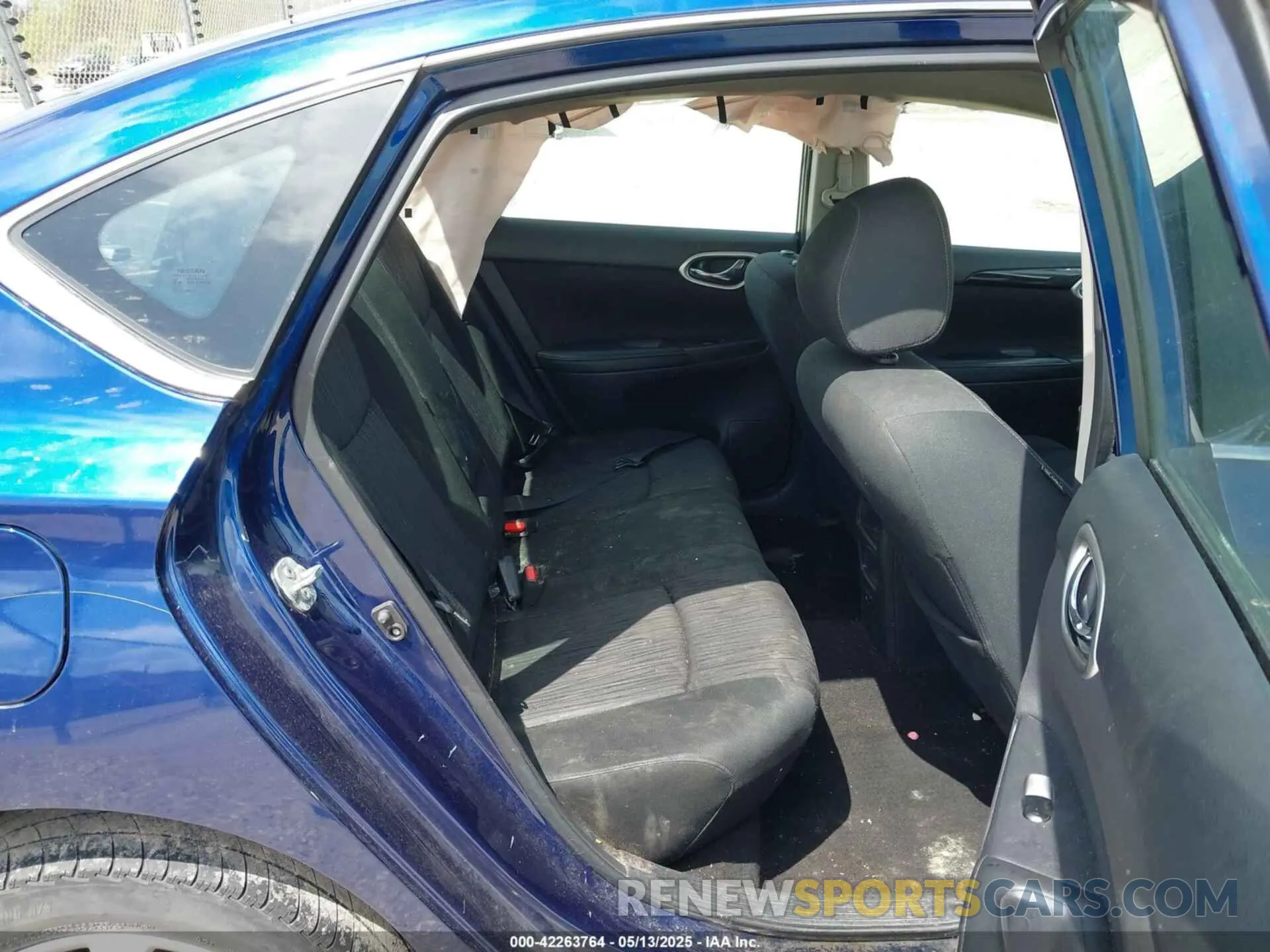 8 fotografías del automóvil dañado 3N1AB7APXKY404390 NISSAN SENTRA 2019
