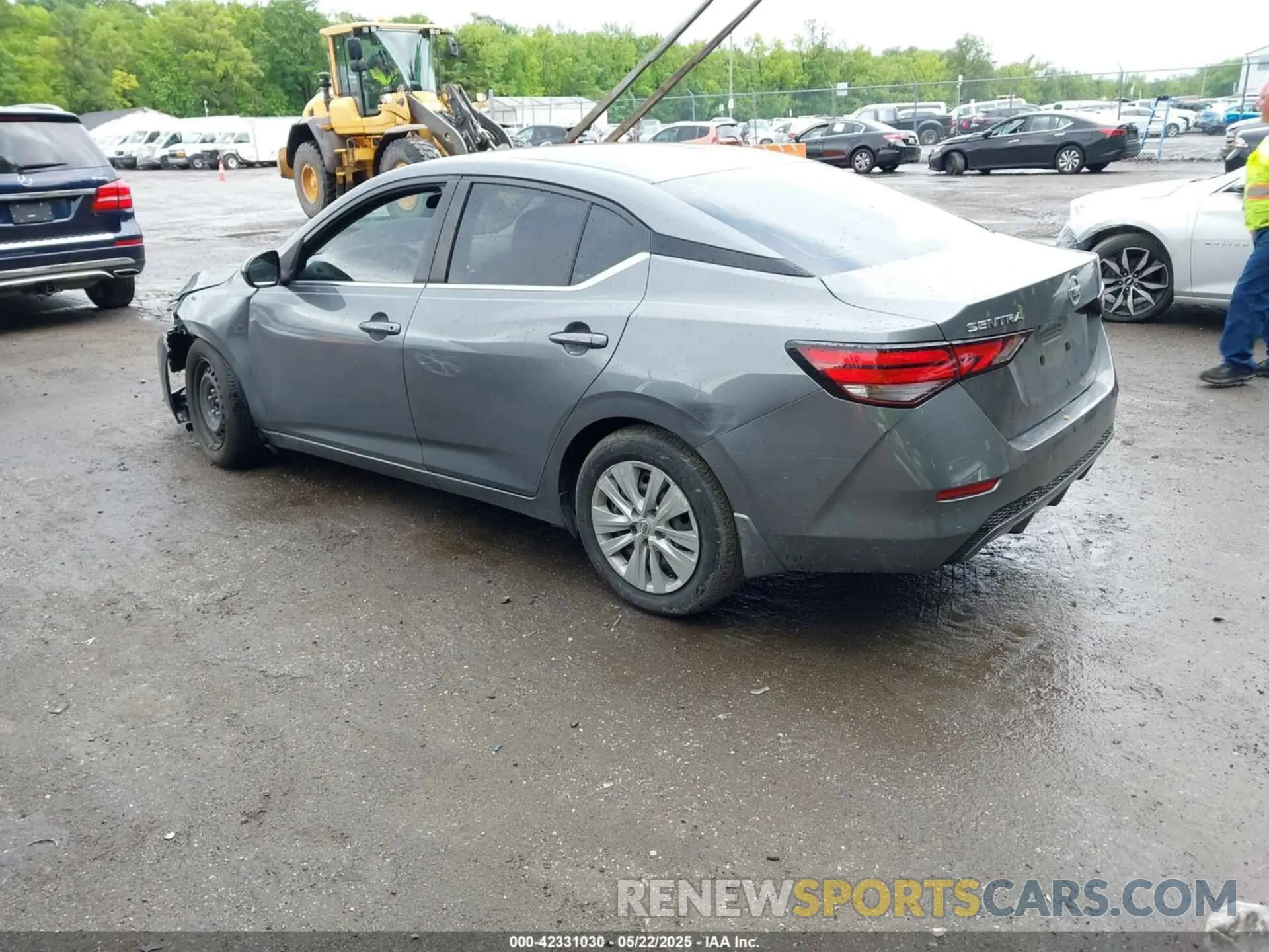 3 fotografías del automóvil dañado 3N1AB8BV1LY224641 NISSAN SENTRA 2020