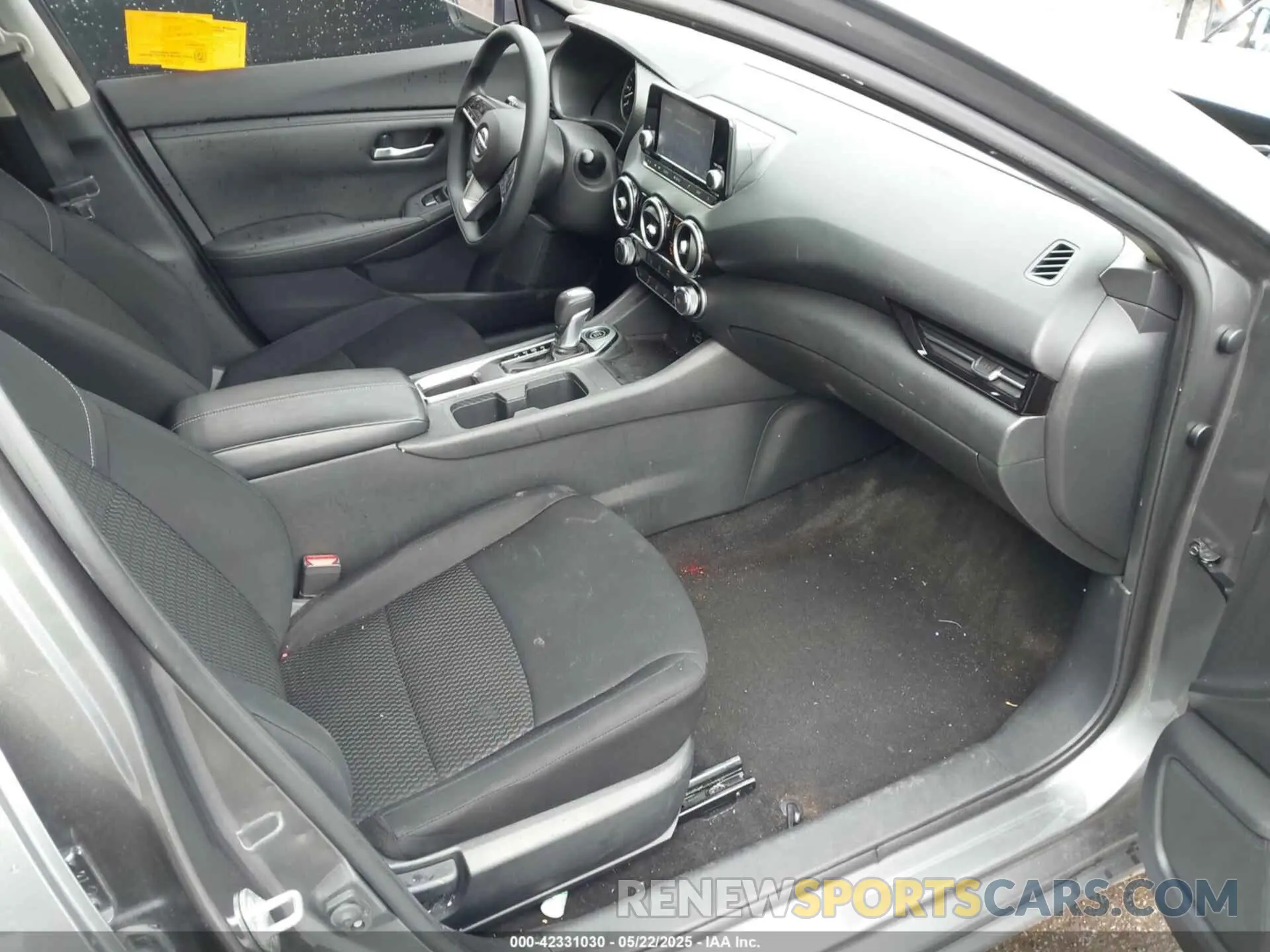 5 fotografías del automóvil dañado 3N1AB8BV1LY224641 NISSAN SENTRA 2020