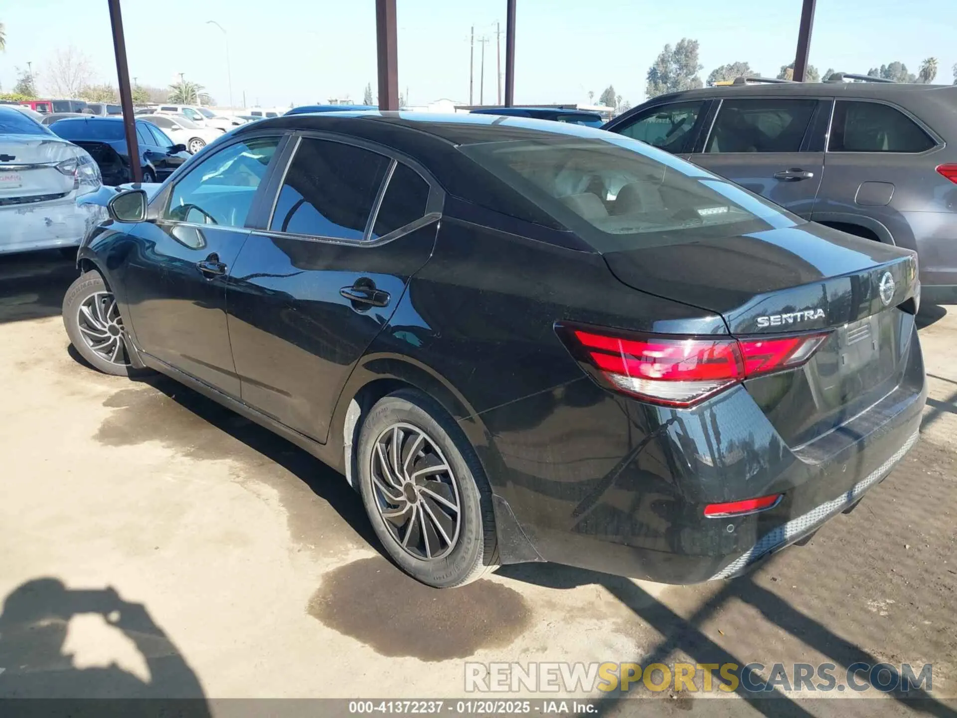 3 fotografías del automóvil dañado 3N1AB8BV1LY228513 NISSAN SENTRA 2020